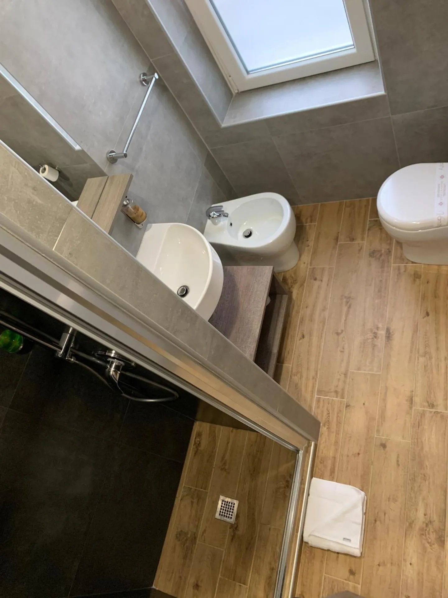 Bathroom in S. PIETRO B&B