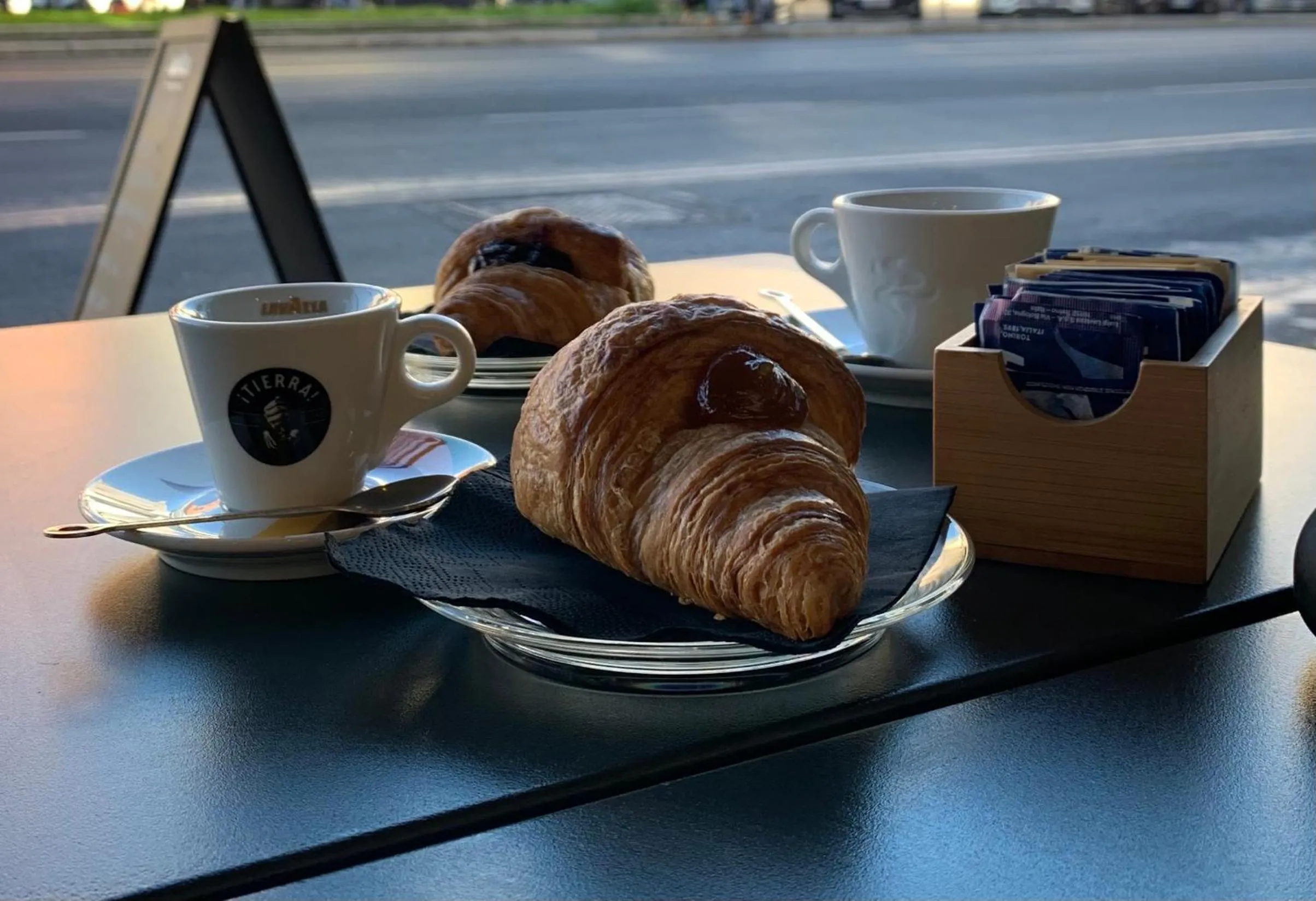 Breakfast in S. PIETRO B&B