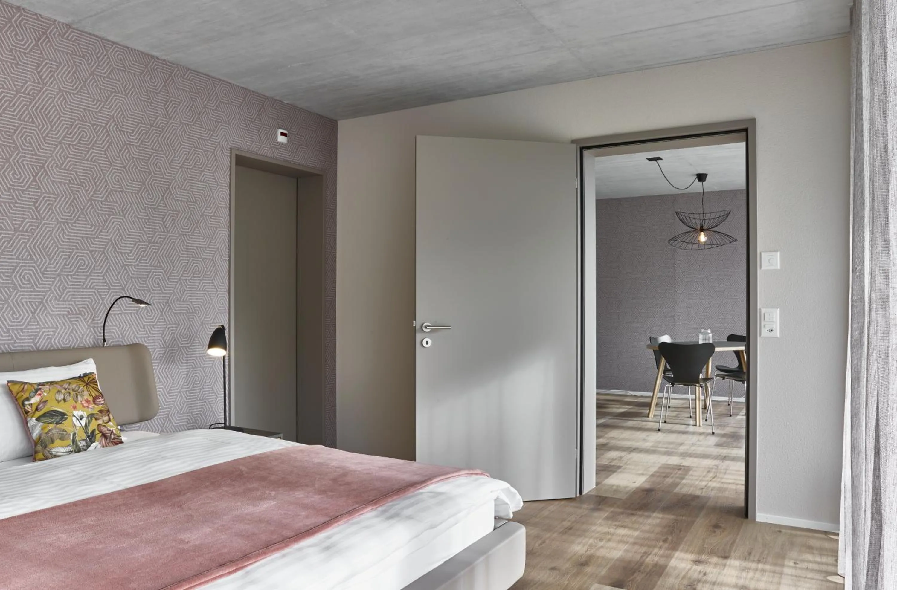 Bed in BoHo by Maier - kontaktloser Check-In