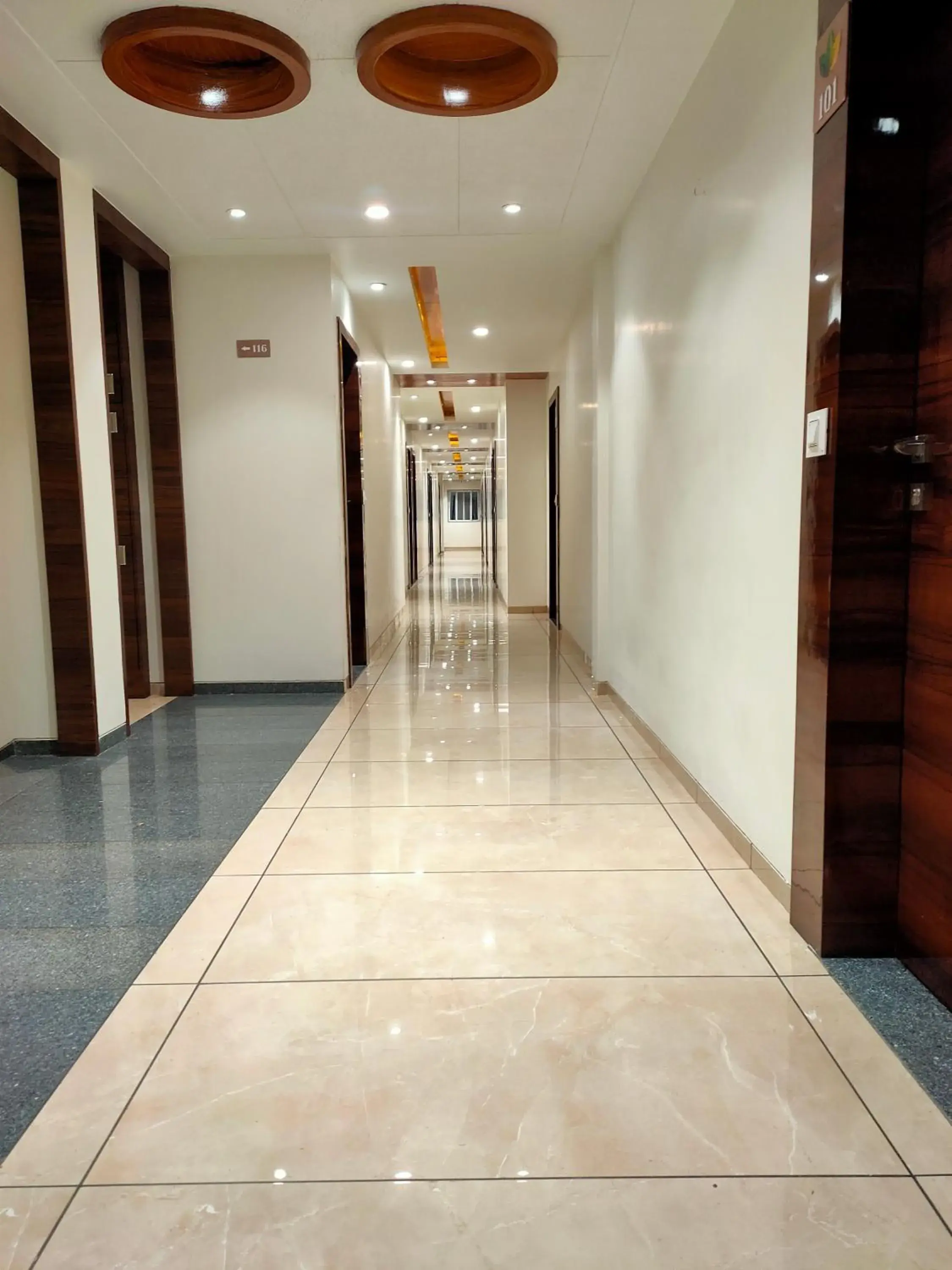 HOTEL VIRAM HOTEL VIRAM