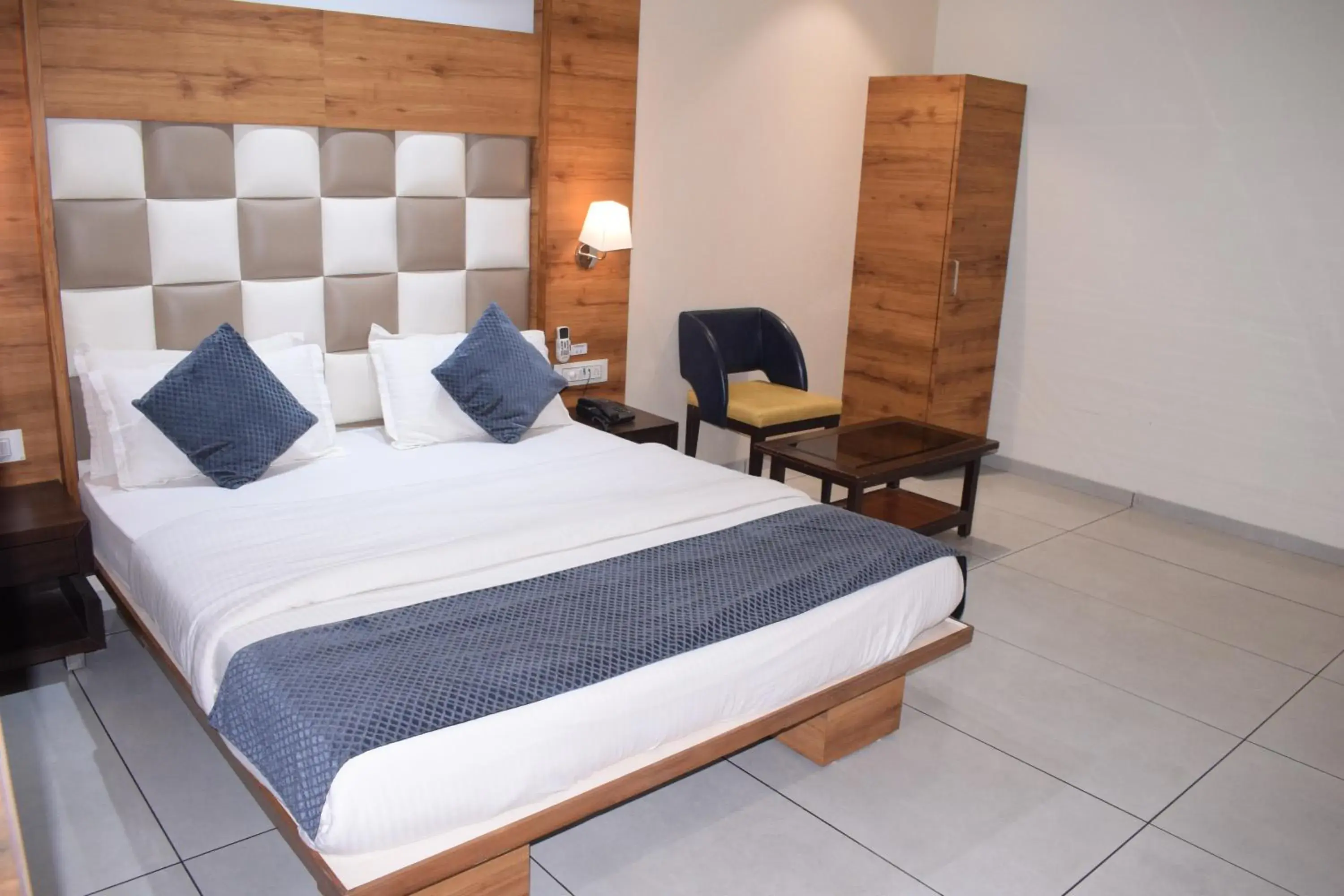 HOTEL VIRAM HOTEL VIRAM