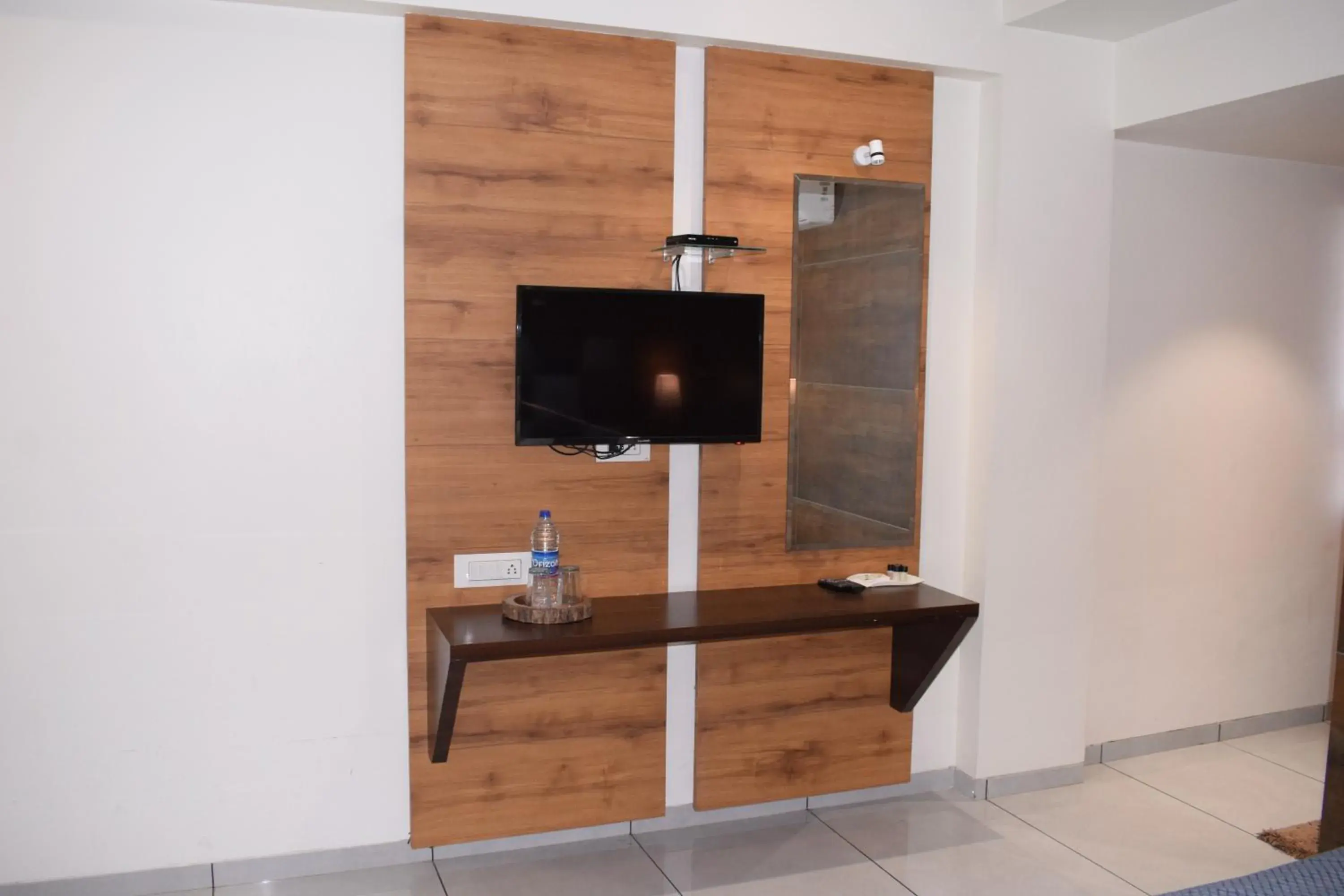 HOTEL VIRAM HOTEL VIRAM