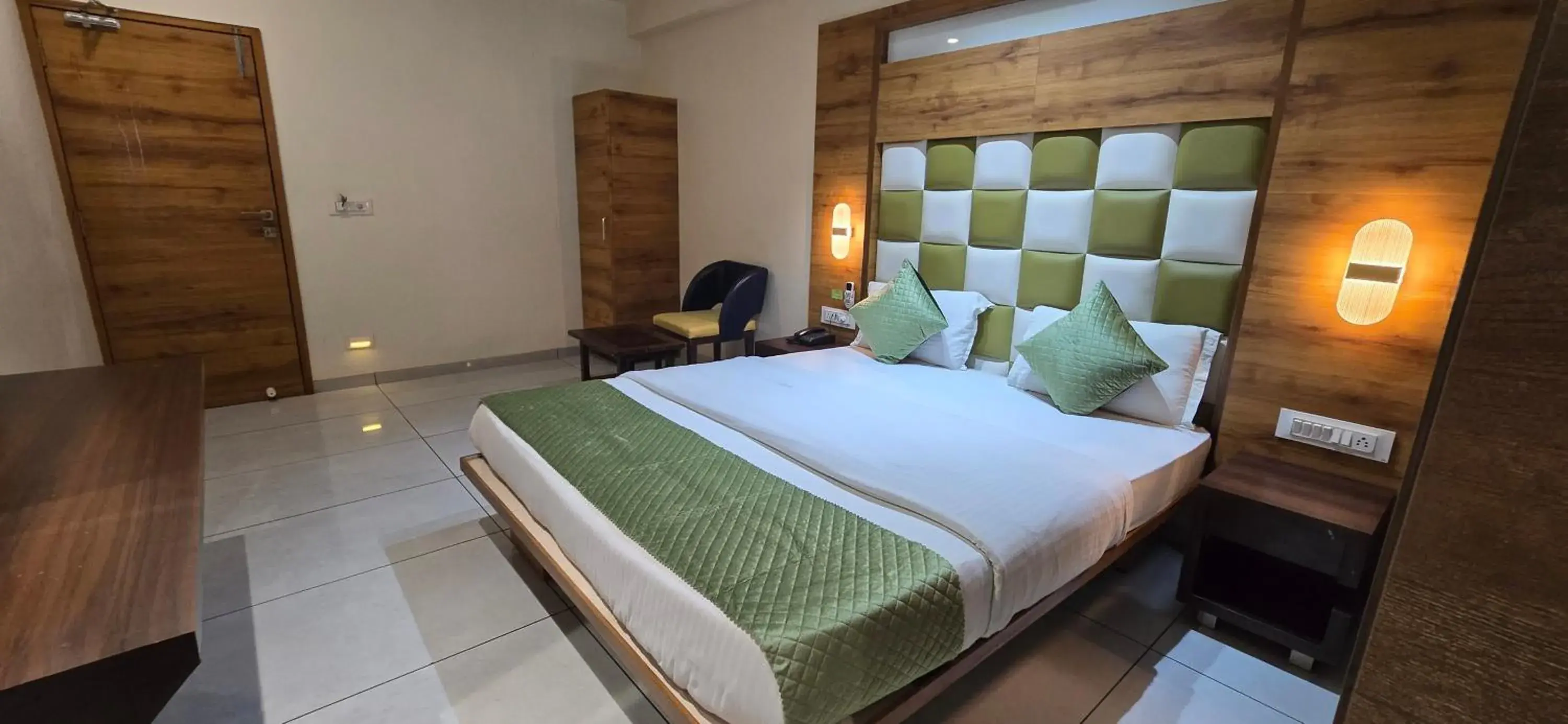 HOTEL VIRAM HOTEL VIRAM