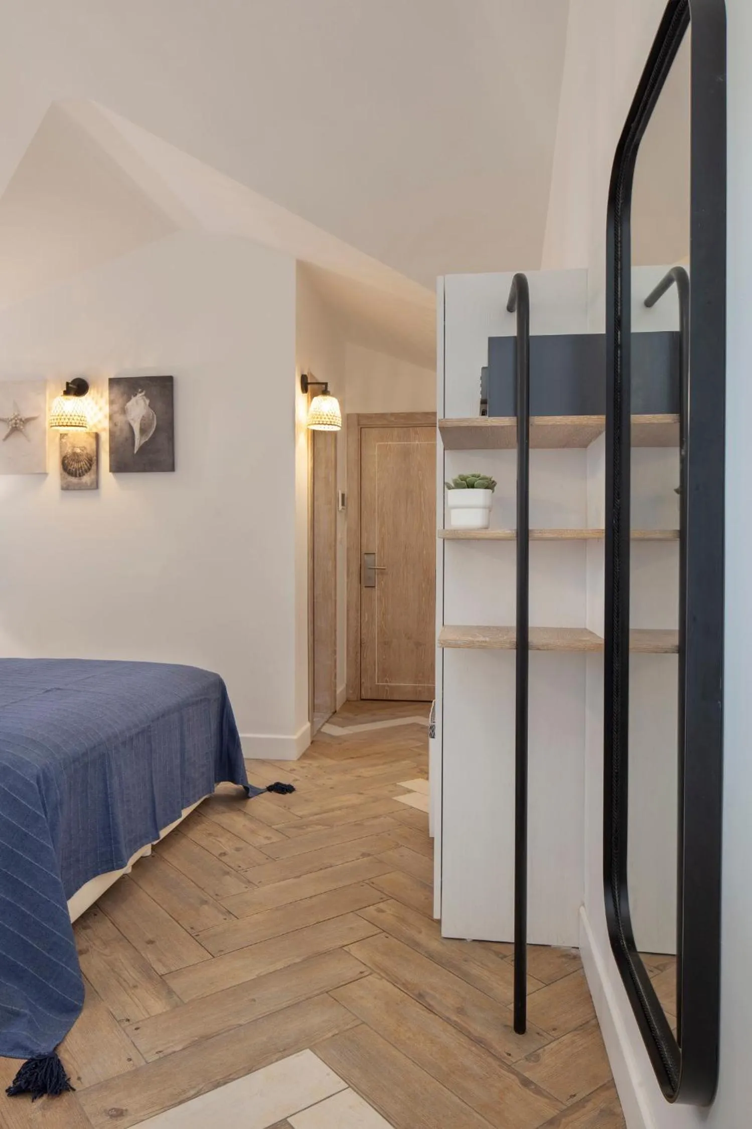 Massage, Bed in Ada Dreams City