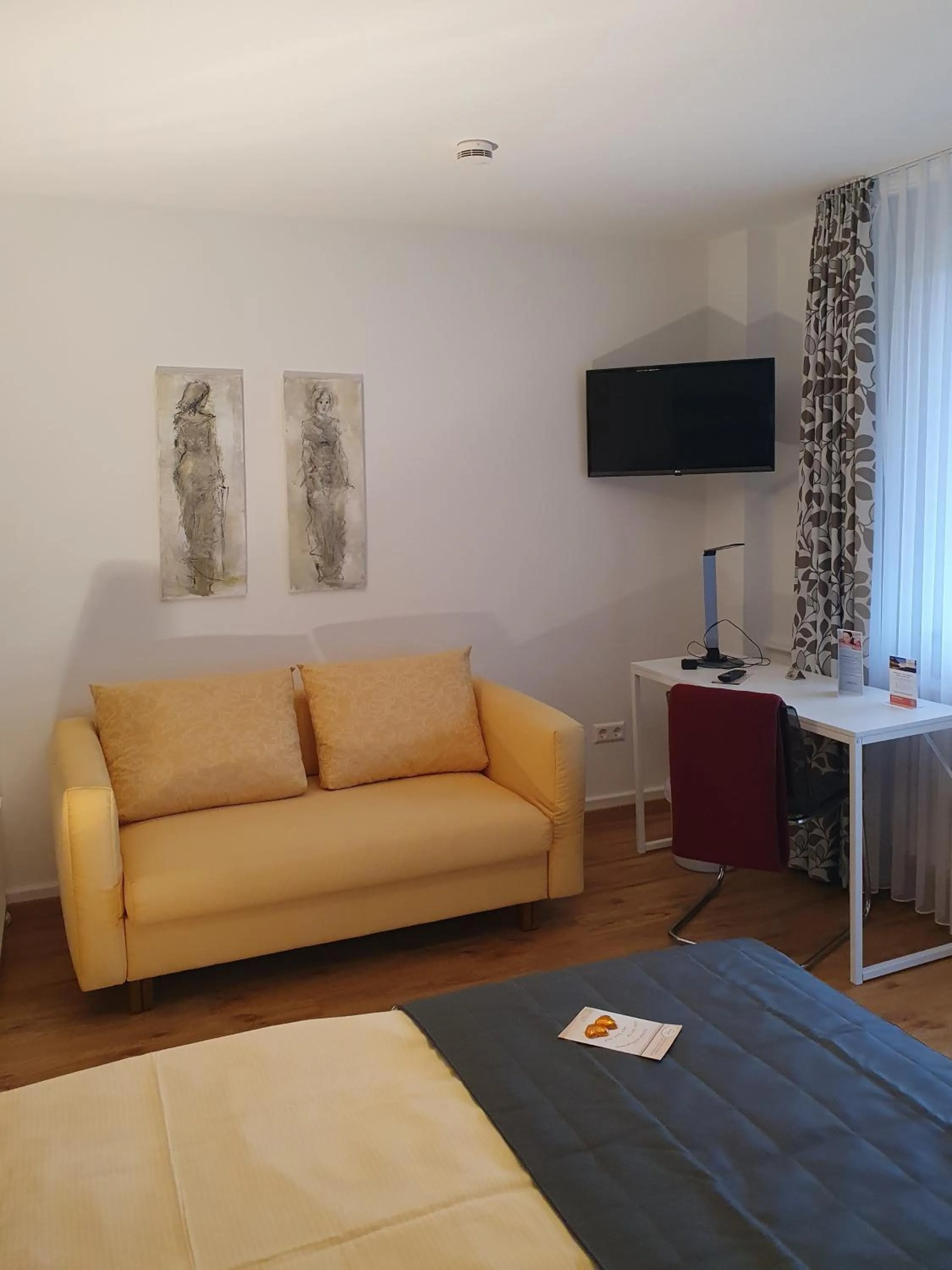 Photo of the whole room, Bed in Hotel Neuenfels