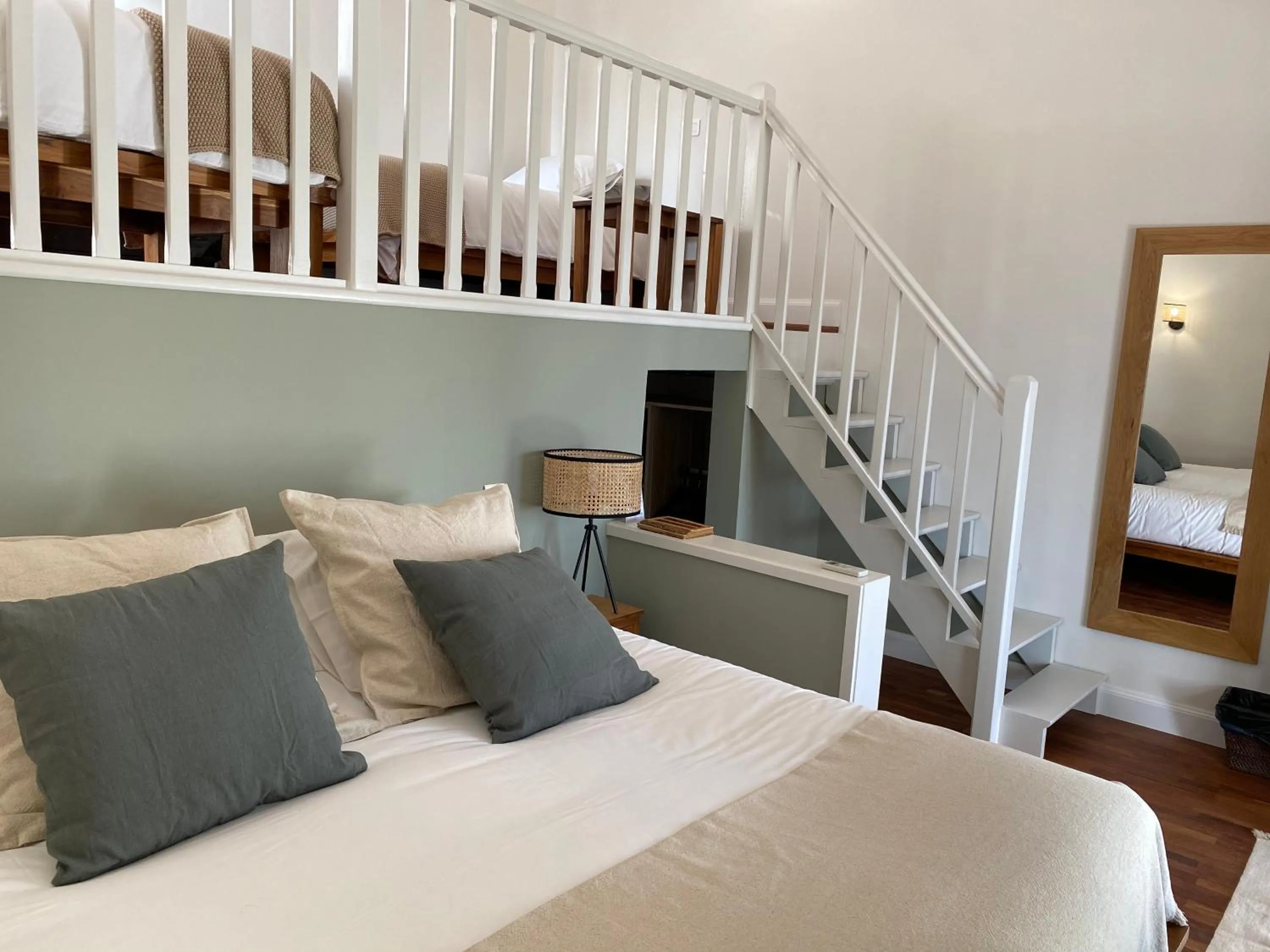 Photo of the whole room, Bed in Le Jas de Joucas Hôtel-Restaurant