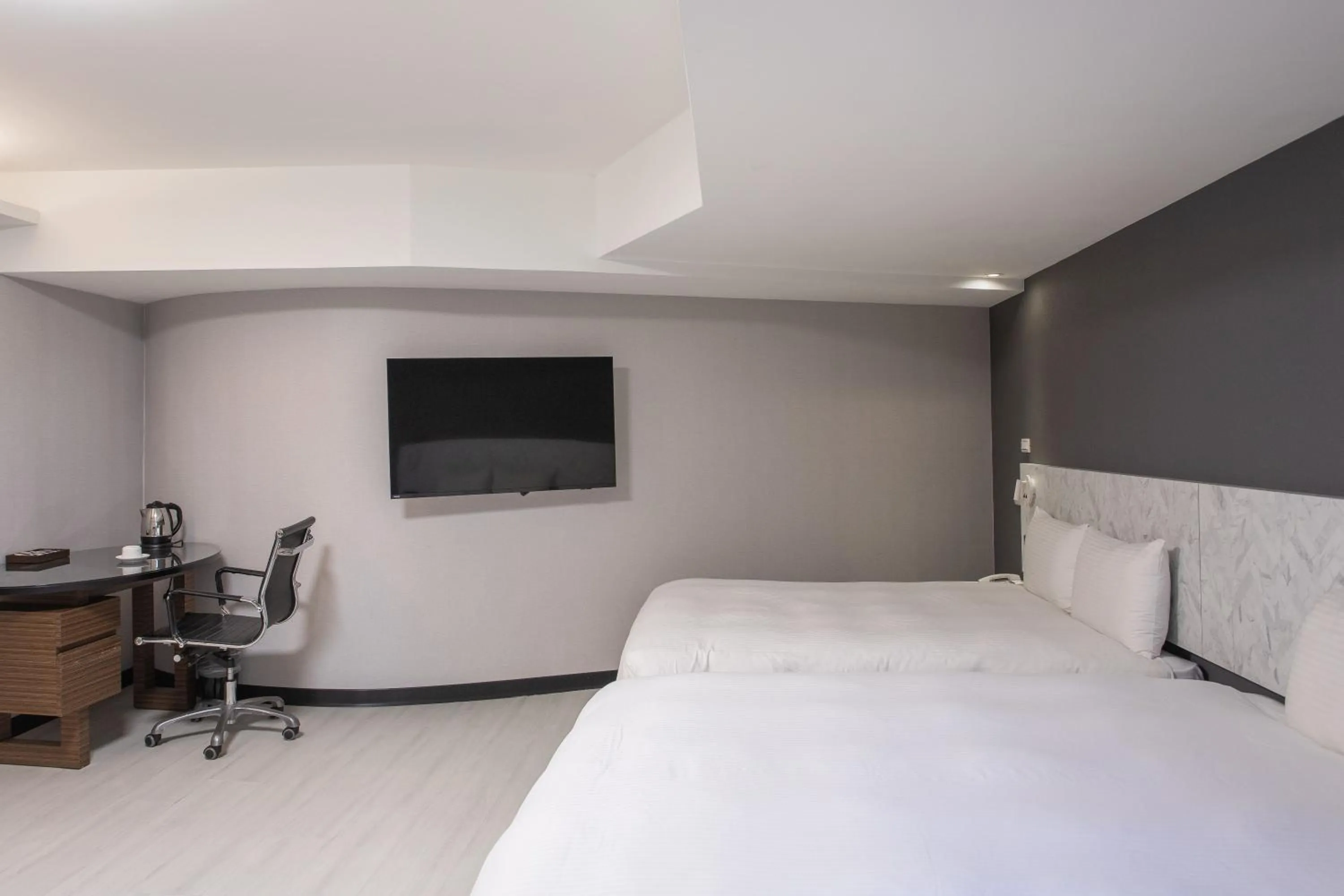 TV and multimedia, Bed in Hub Hotel - Songshan Airport Branch