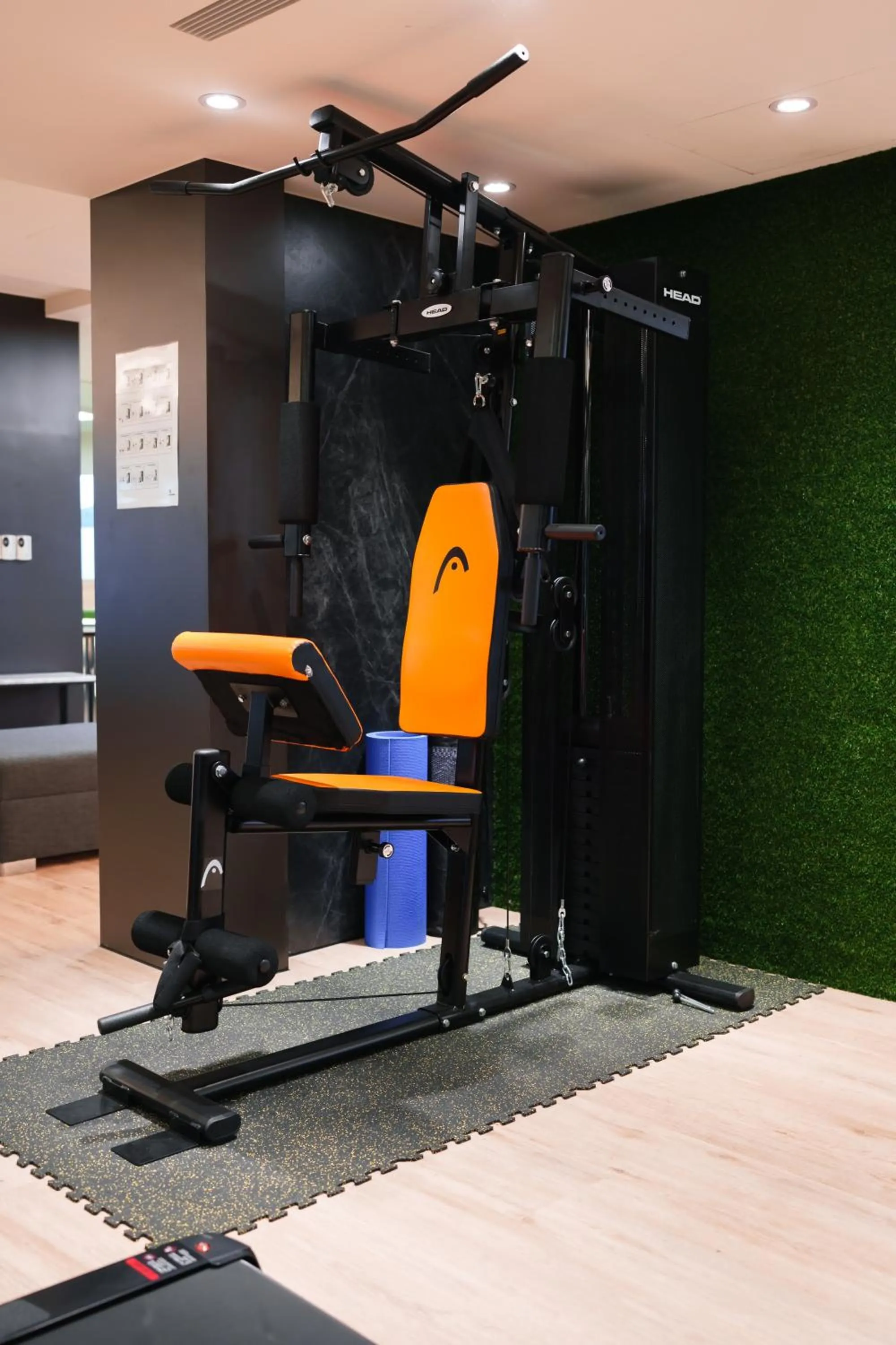 Fitness centre/facilities in Hub Hotel - Songshan Airport Branch