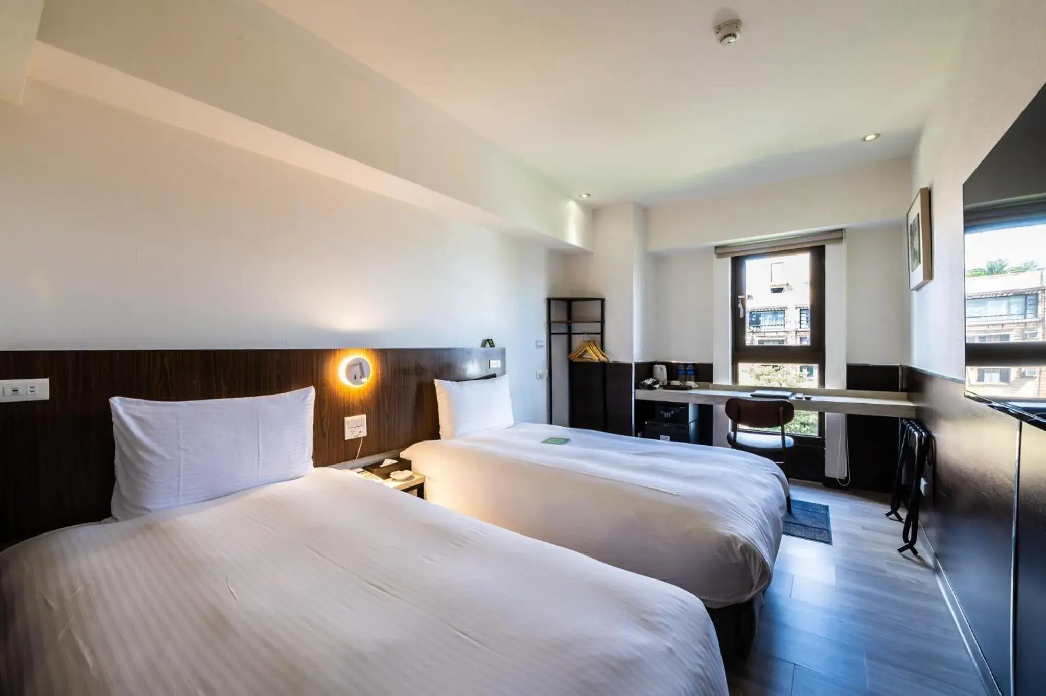 Standard Twin Room in Hub Hotel - Songshan Airport Branch Standard Twin Room in Hub Hotel - Songshan Airport Branch