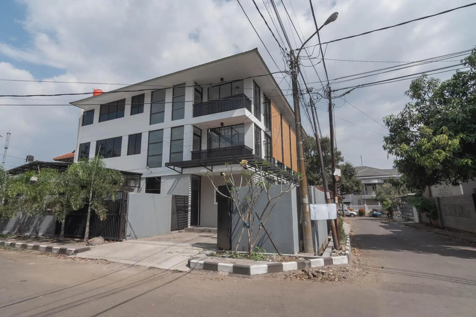 Property building in Koolkost at Regol Park - Minimum Stay 6 Nights