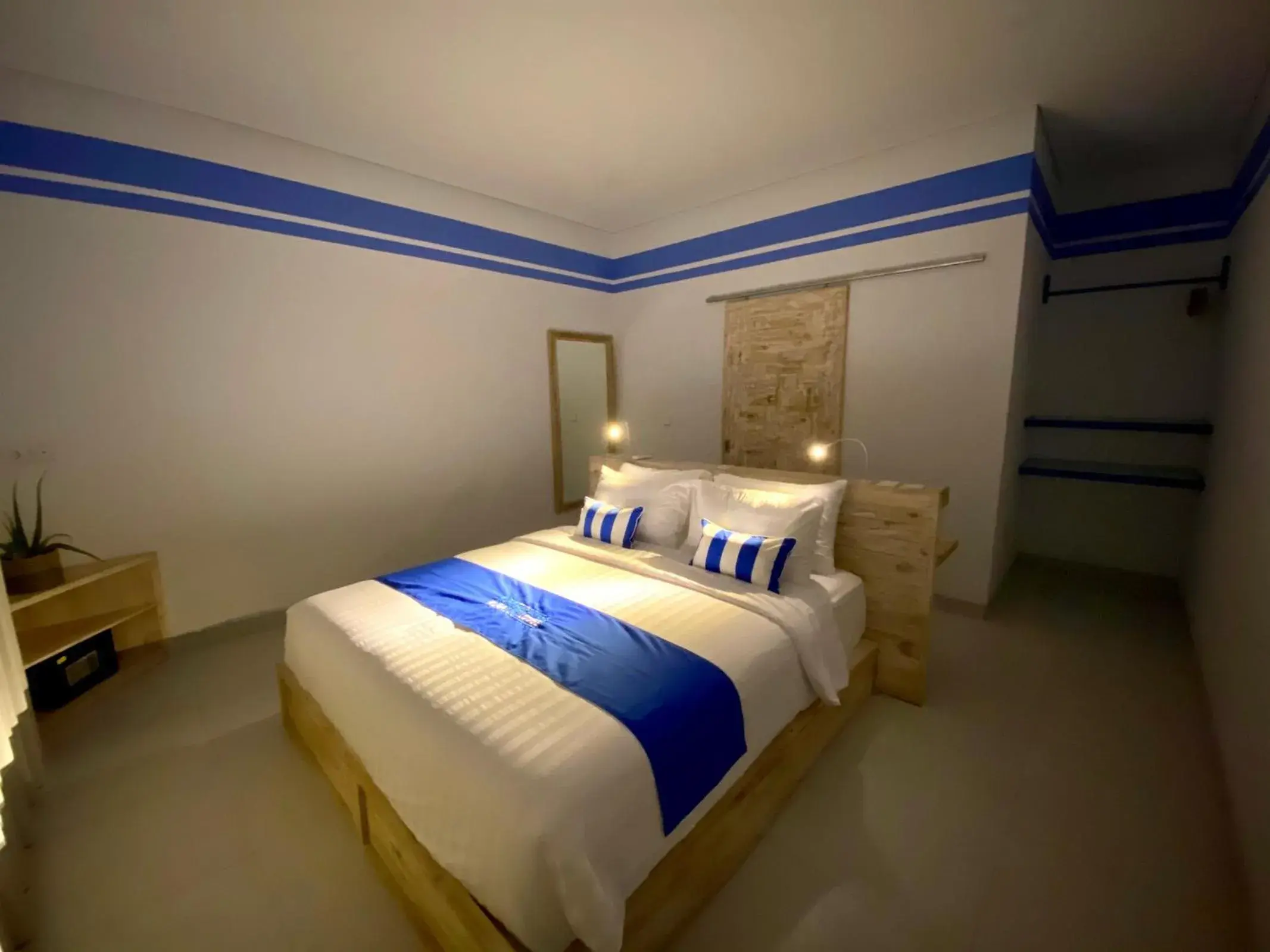 Double Room with Pool View in Kura Kura Divers Lodge Double Room with Pool View in Kura Kura Divers Lodge