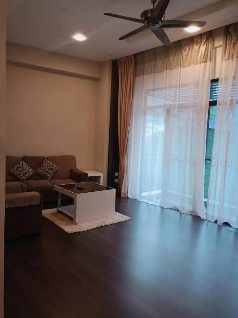 Living room in Hills Aranda Nova Hotel Living room in Hills Aranda Nova Hotel