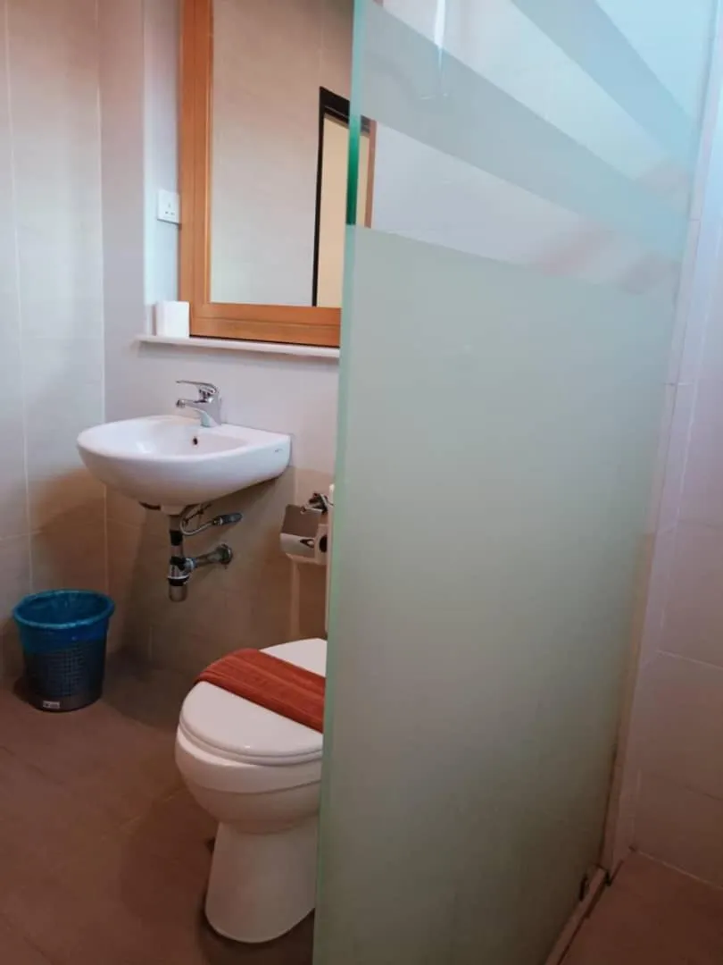 Toilet in Hills Aranda Nova Hotel