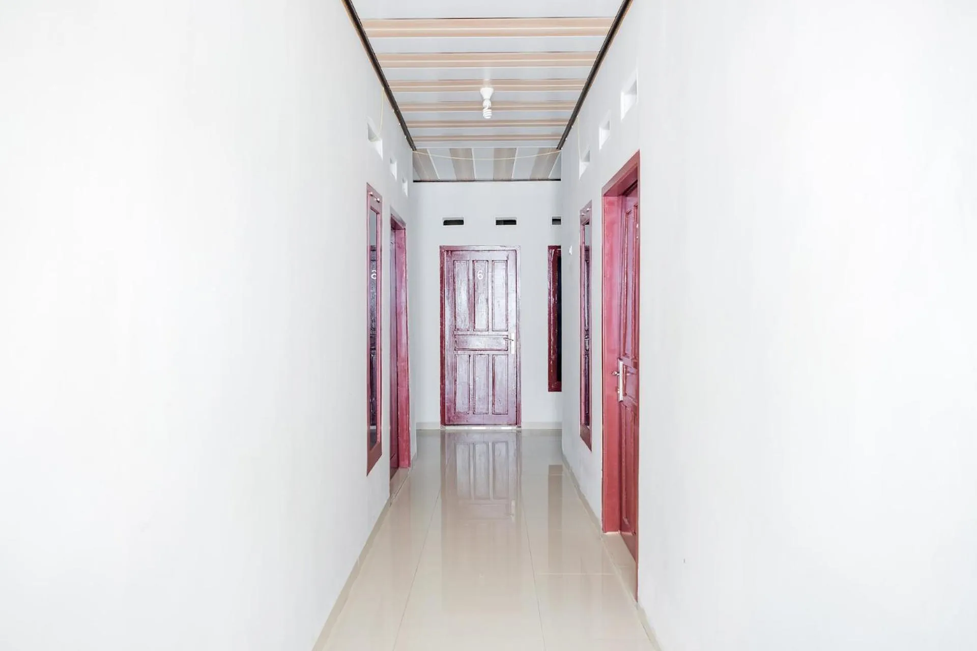 RedDoorz near Jalan Perintis Kemerdekaan Lampung