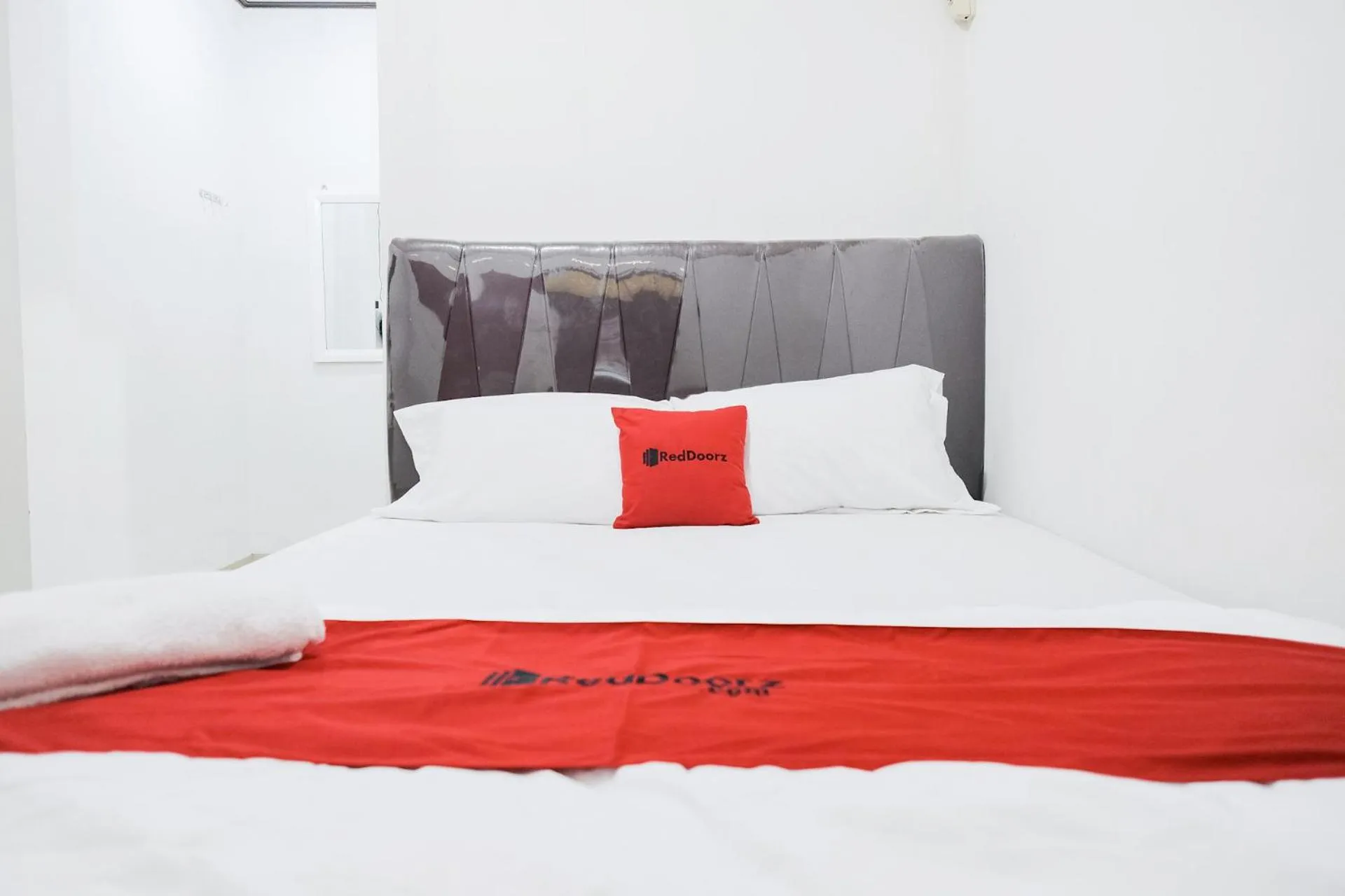 Bed in RedDoorz near Jalan Perintis Kemerdekaan Lampung