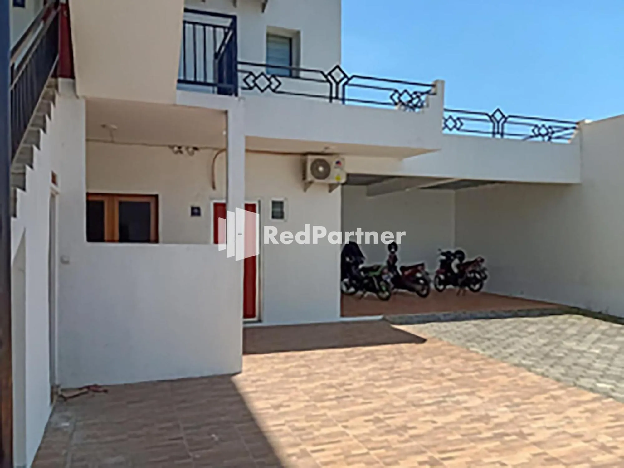 Property building in Hotel Trikatu Kendal near Taman Kota Weleri Mitra RedDoorz