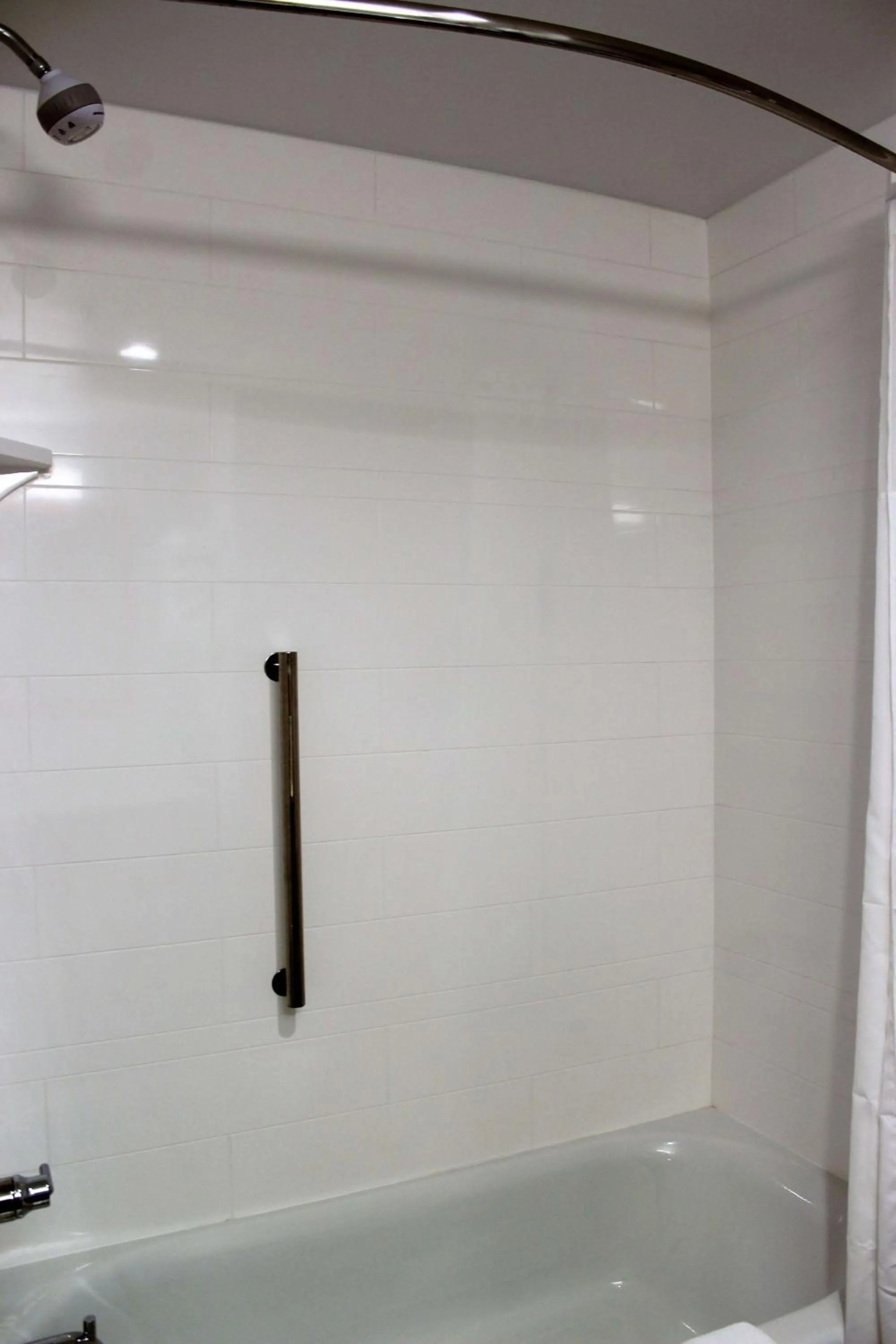 Bathroom in Hampton Inn Lexington