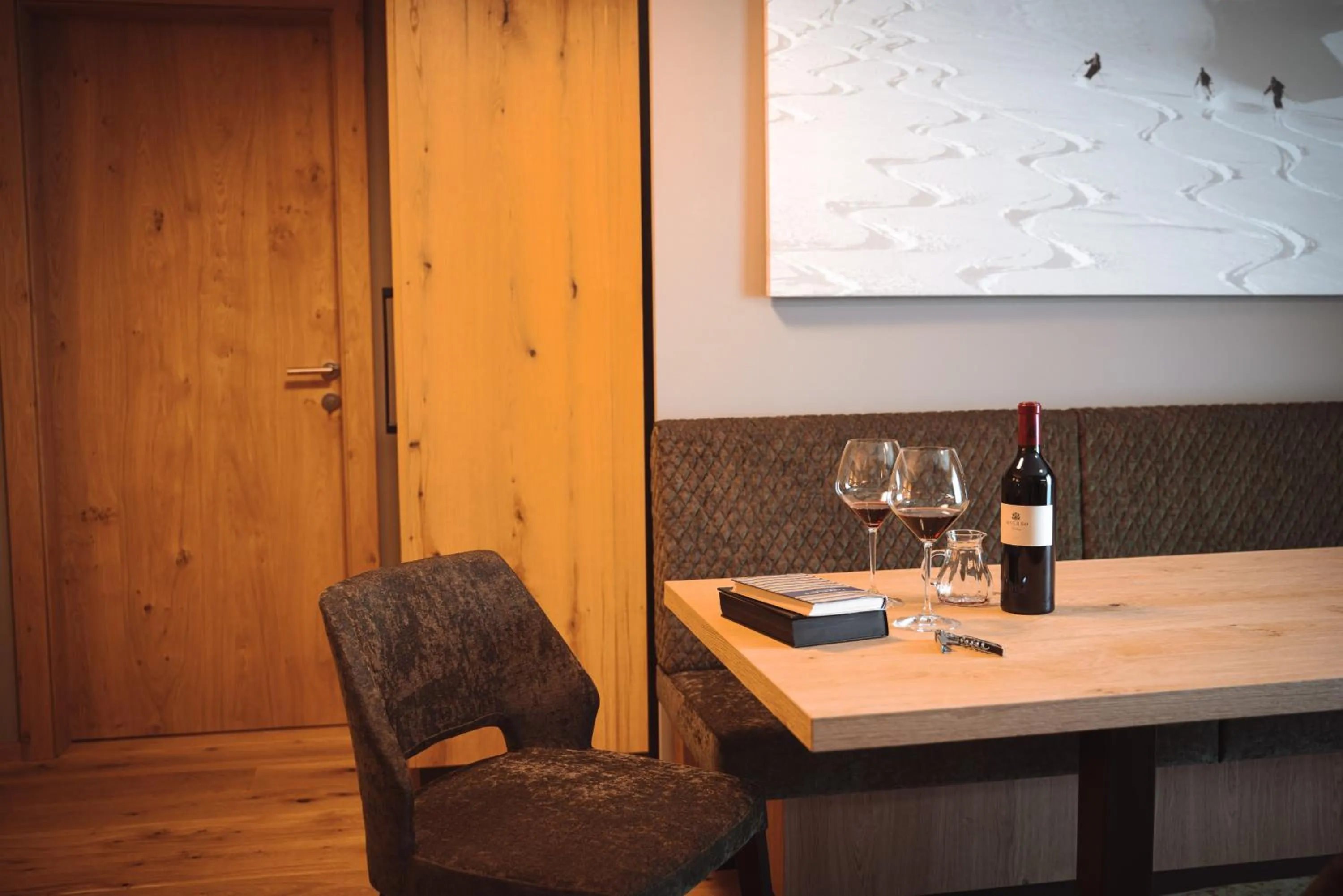 Seating area in Mountainview Apartments