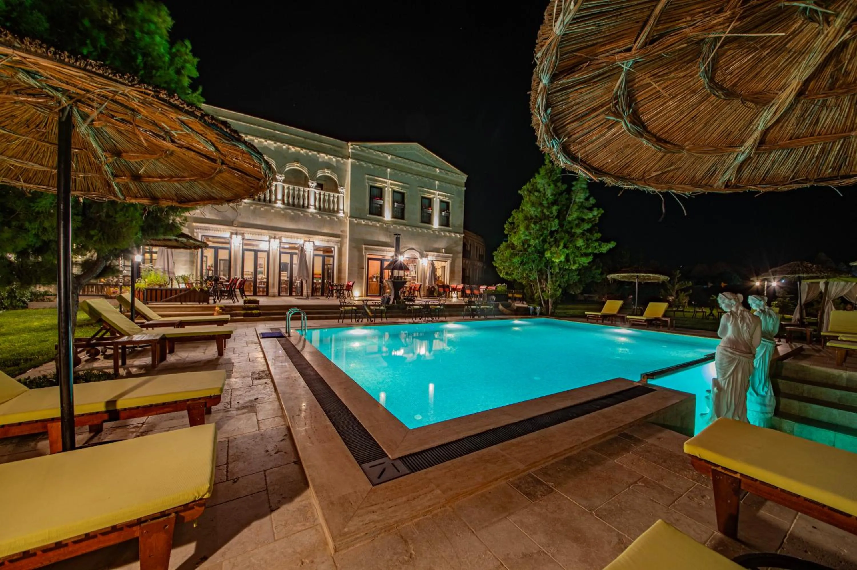 Swimming pool in Sobek Stone House Cappadocia