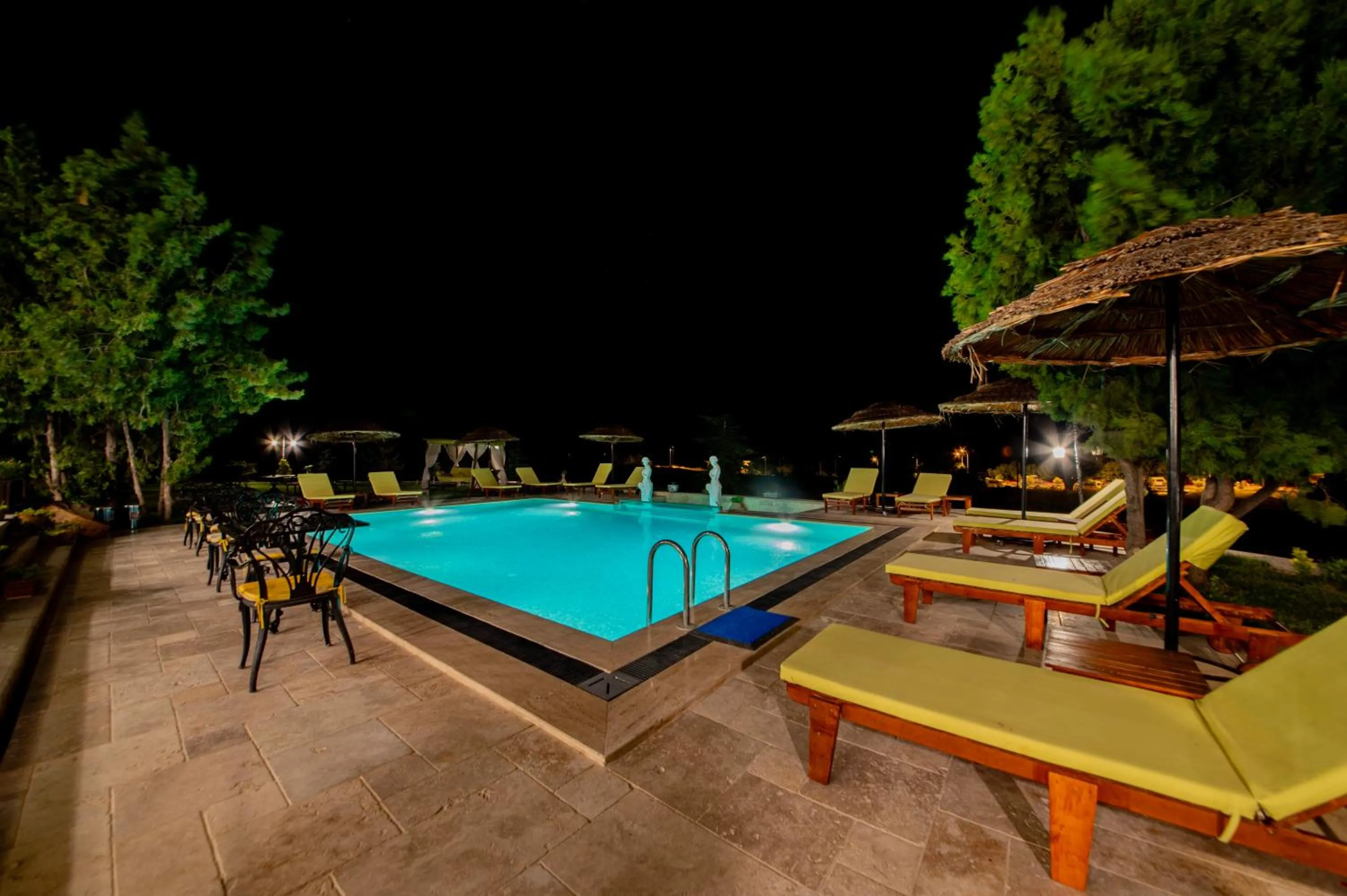 Swimming pool in Sobek Stone House Cappadocia