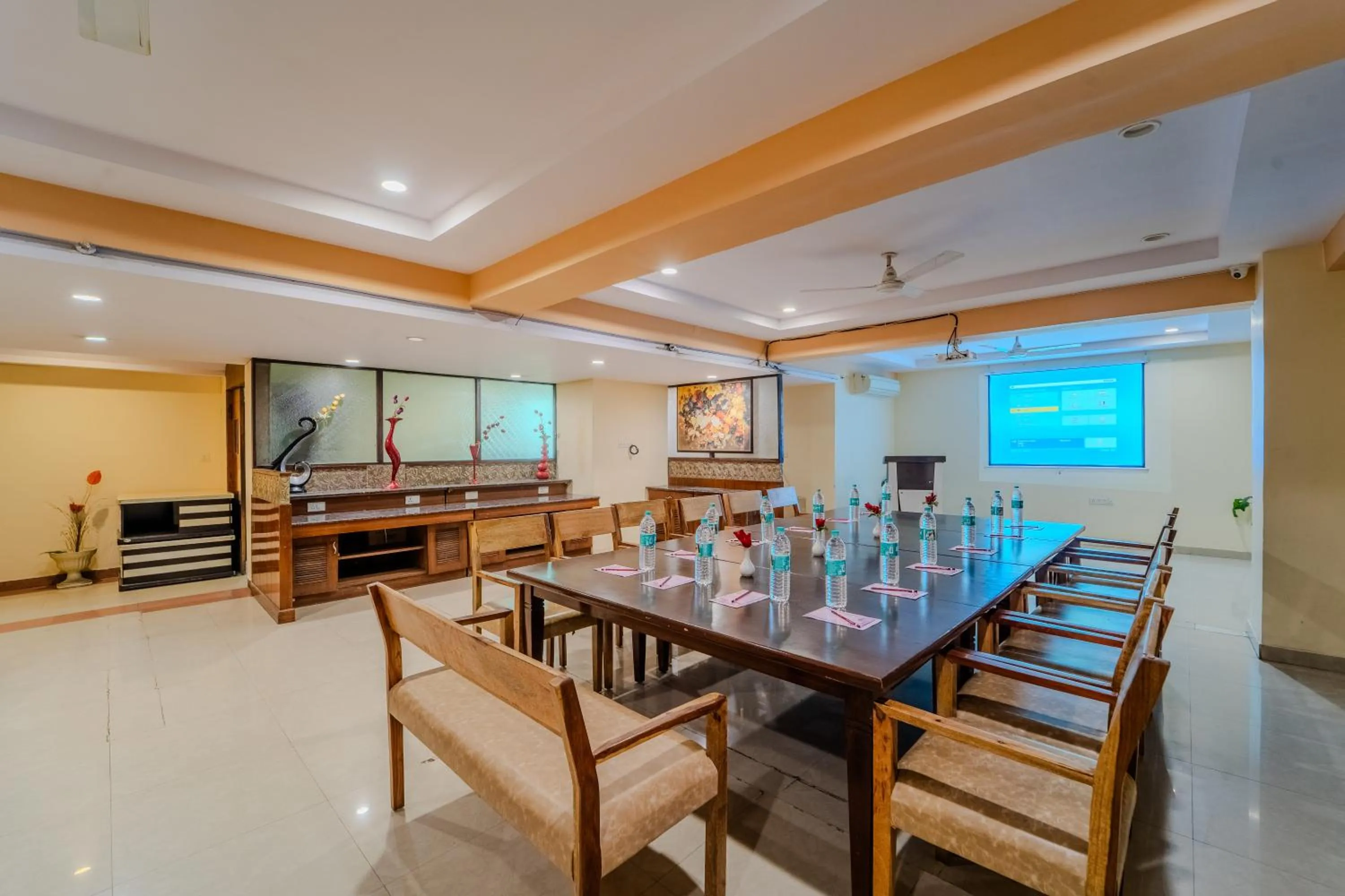 Meeting/conference room in Hotel City Square By KeyMagics