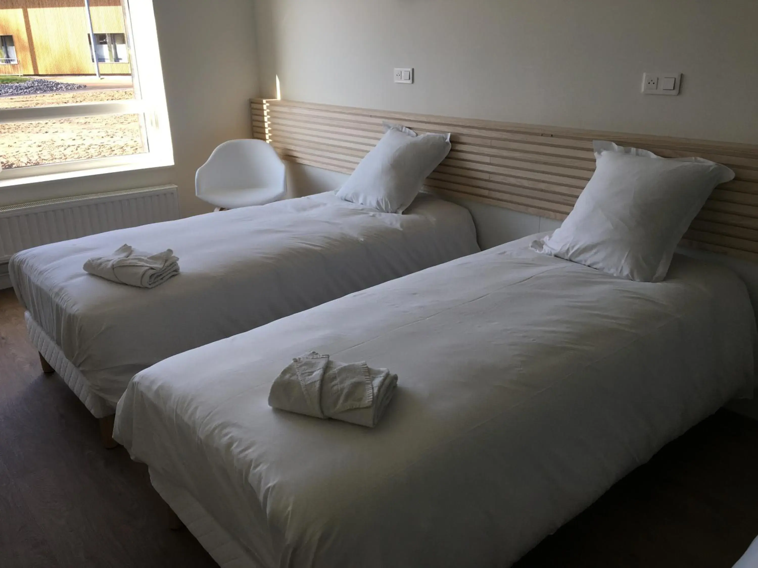 Twin Room - single occupancy in La Résidence du Parc d'Olhain Twin Room - single occupancy in La Résidence du Parc d'Olhain