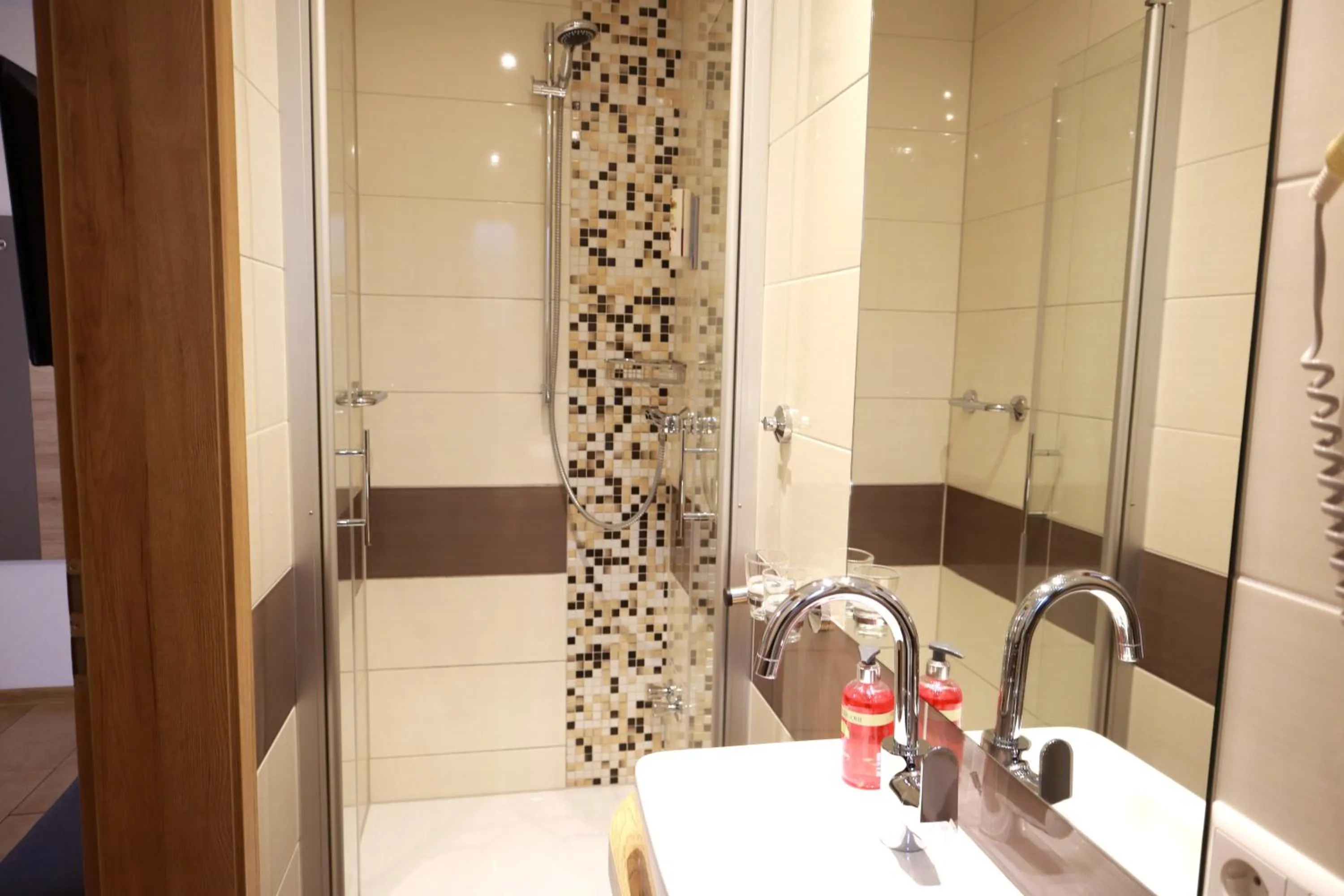 Shower in Weinhaus Gräfen