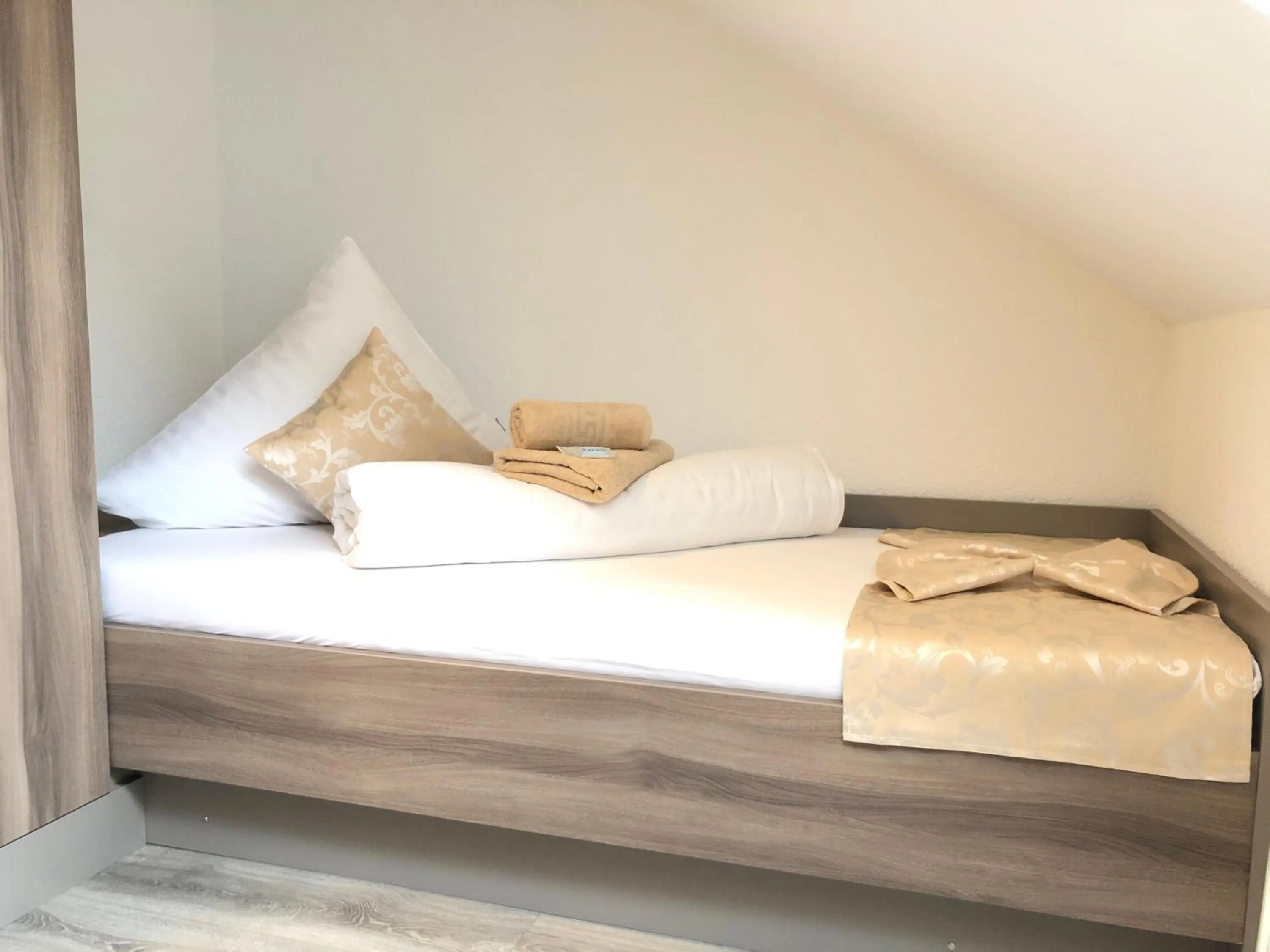 Bed in Pension Goldenes Vogtland