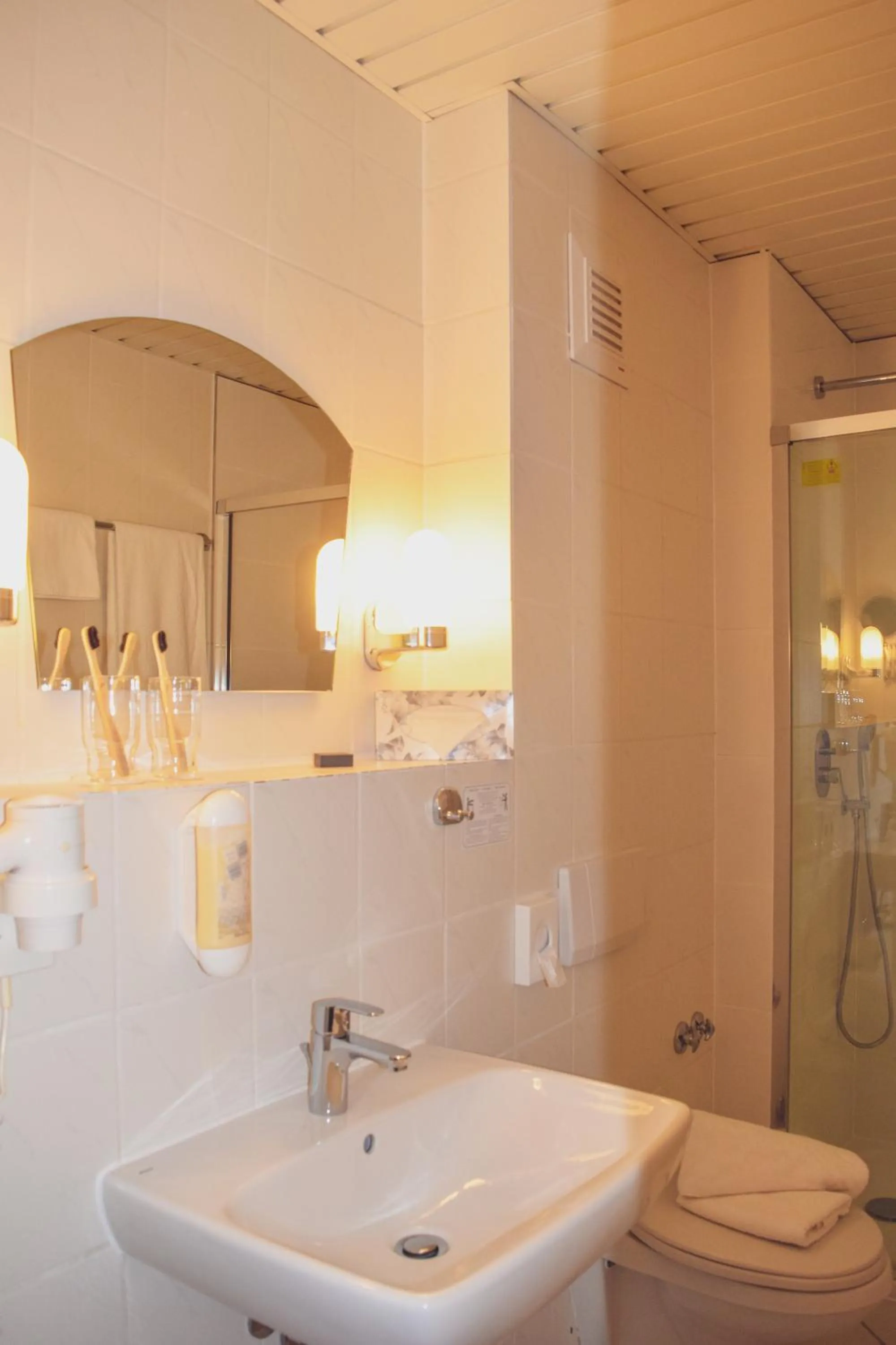 Bathroom in Meeressterne Hotel Weißes Schloß