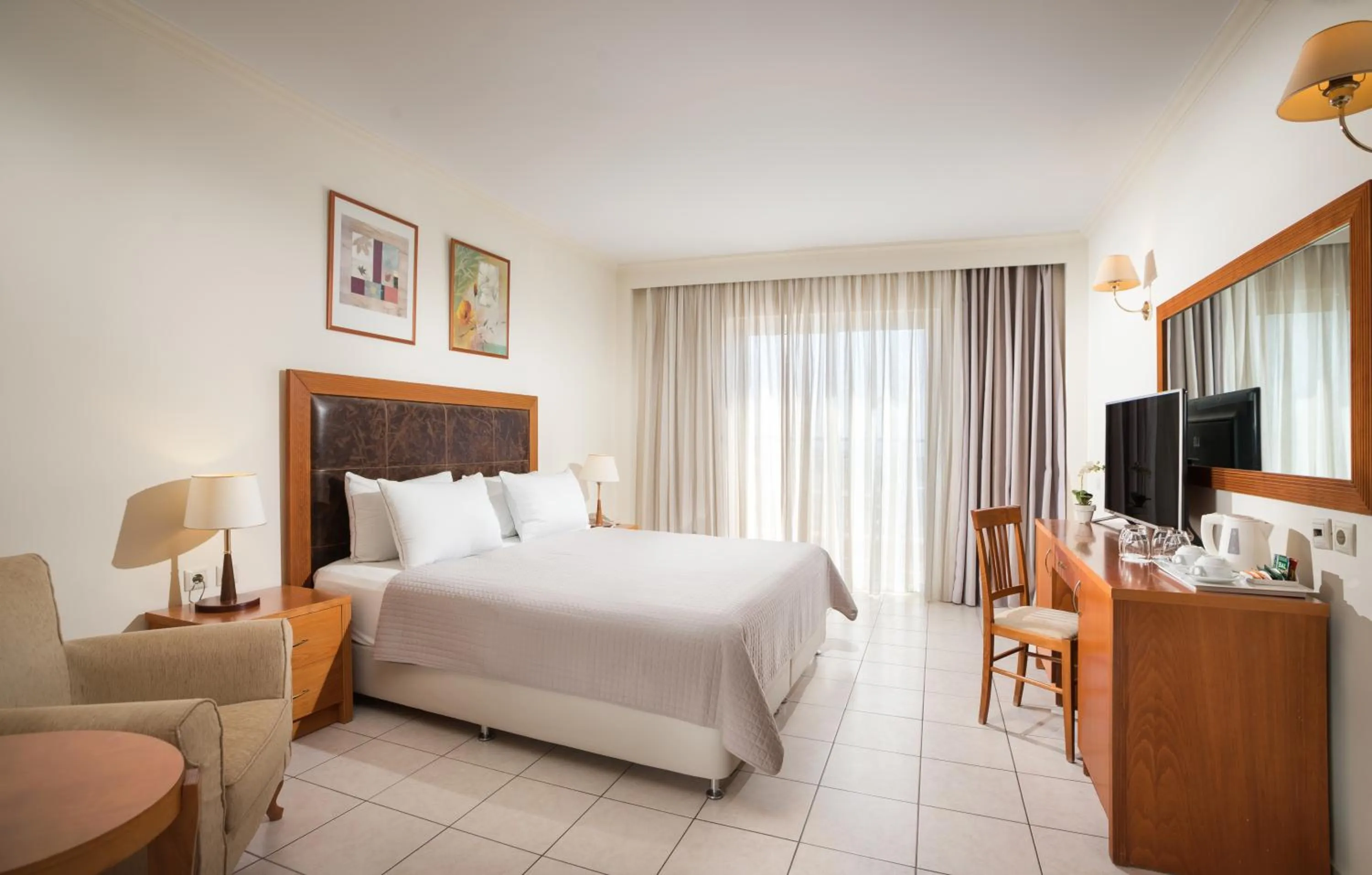 Bed in Porto Bello Royal