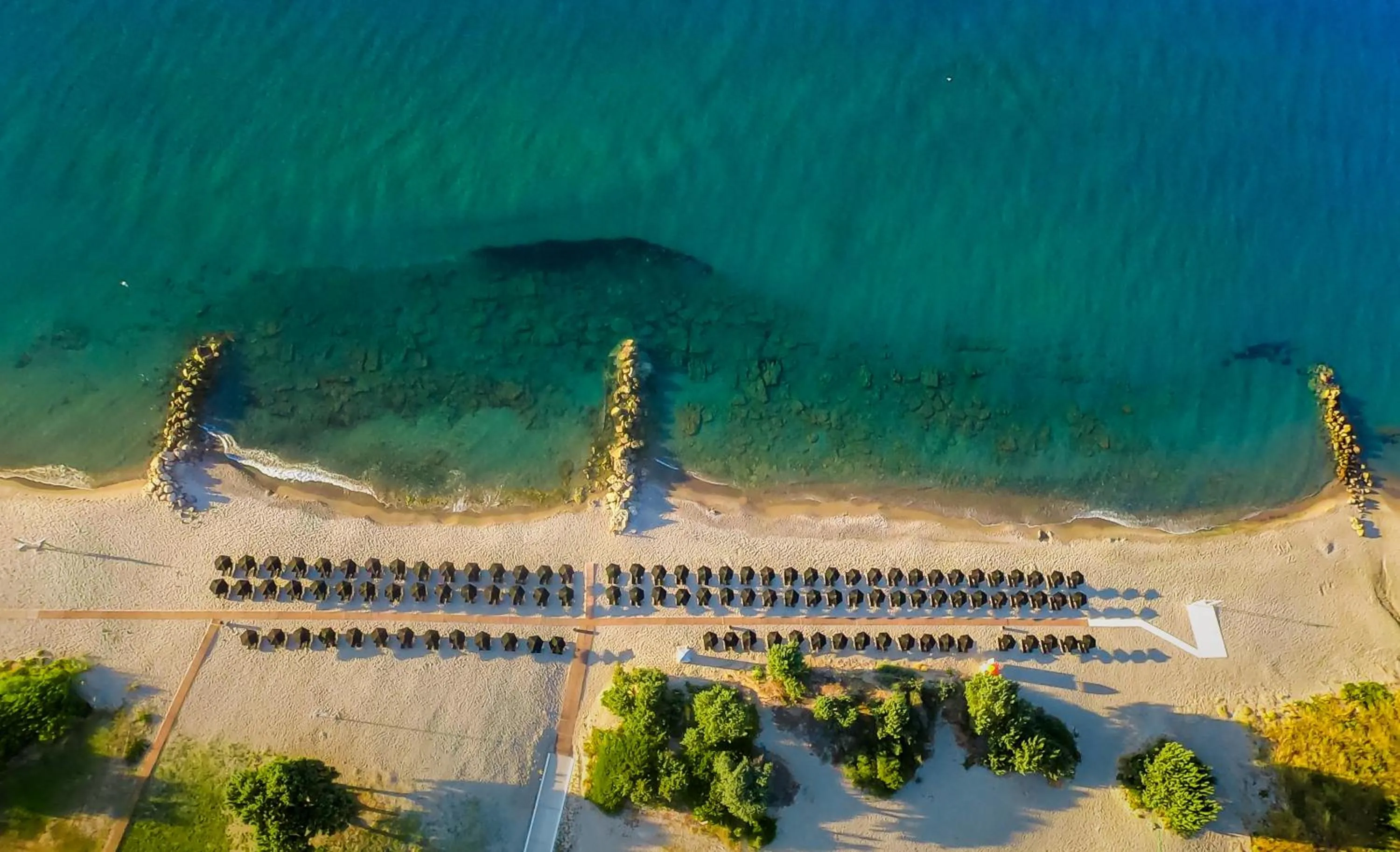 Beach in Porto Bello Royal