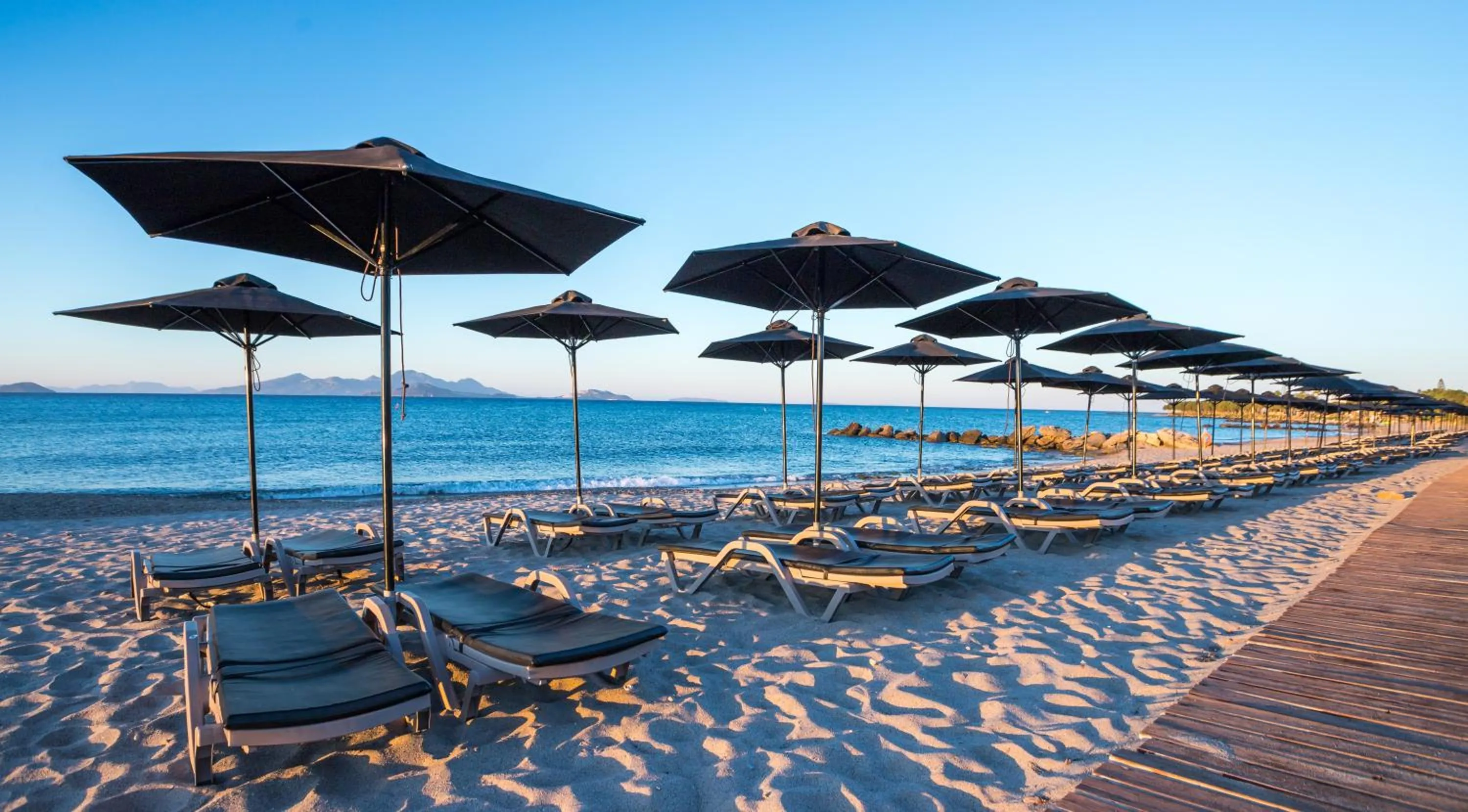 Beach in Porto Bello Royal