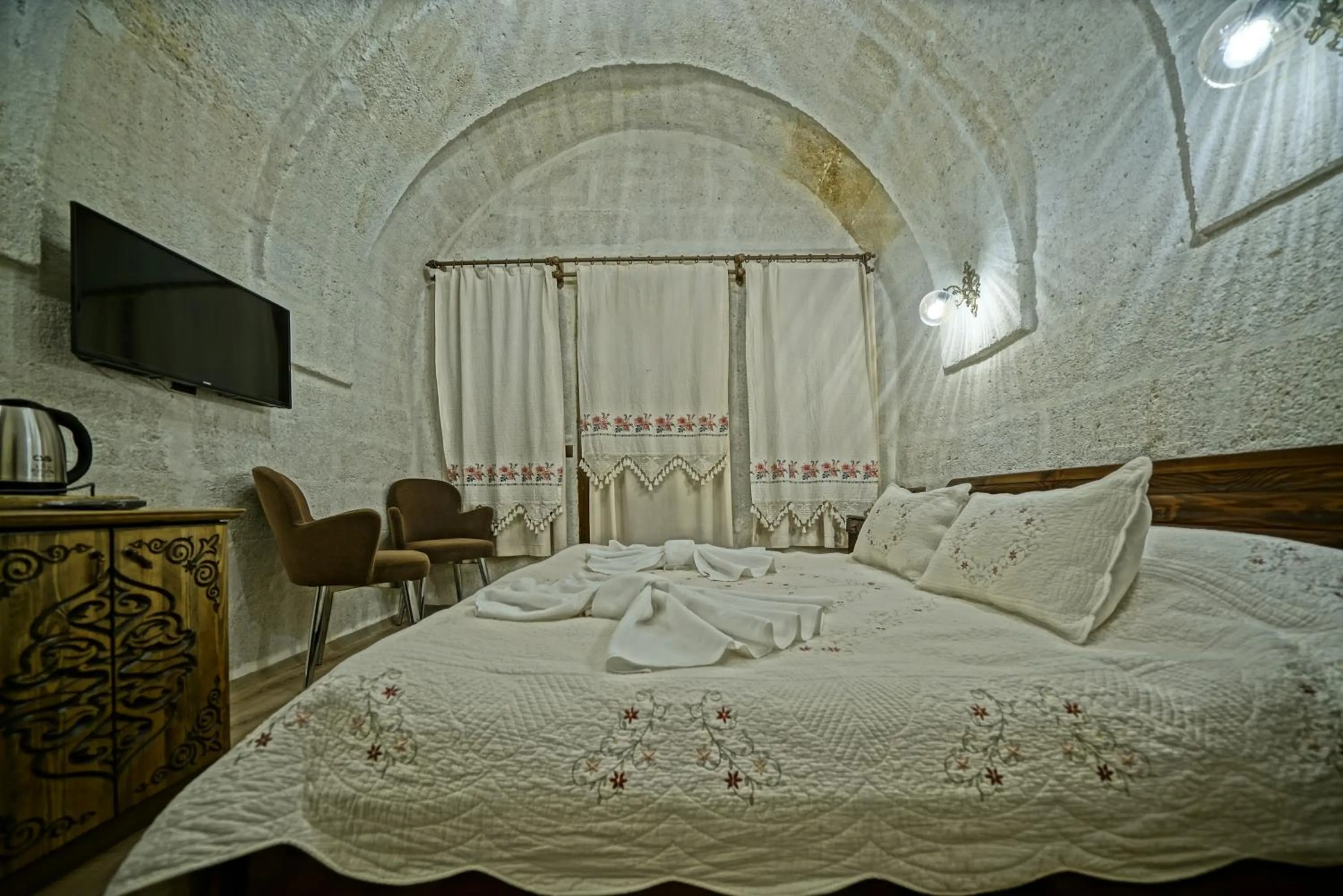 Bedroom, Bed in Cappadocia Fairy Tale Suites