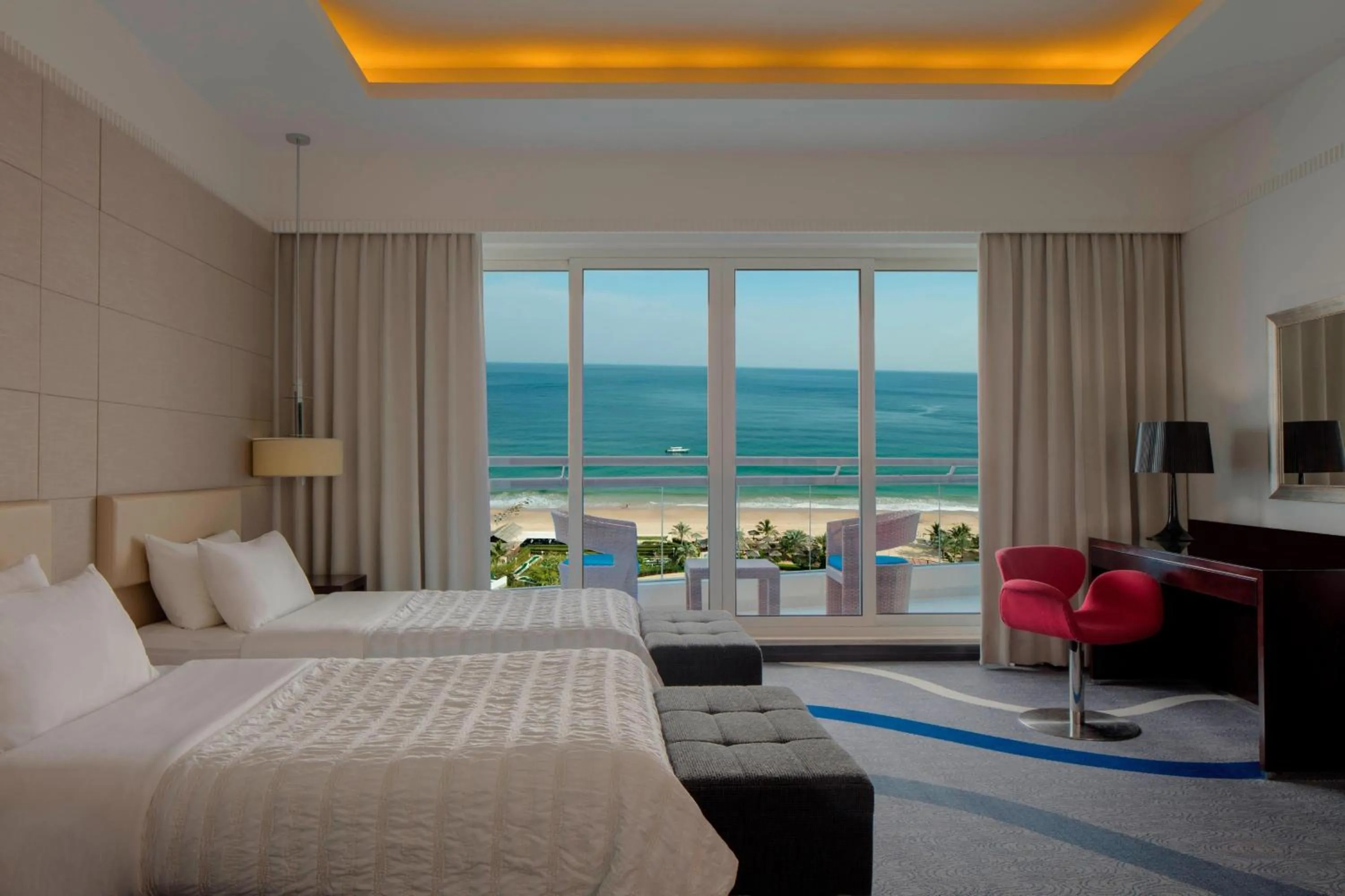 Deluxe Guest room, 2 Twin/Single Bed(s), Ocean view, Balcony in Le Meridien Al Aqah Beach Resort