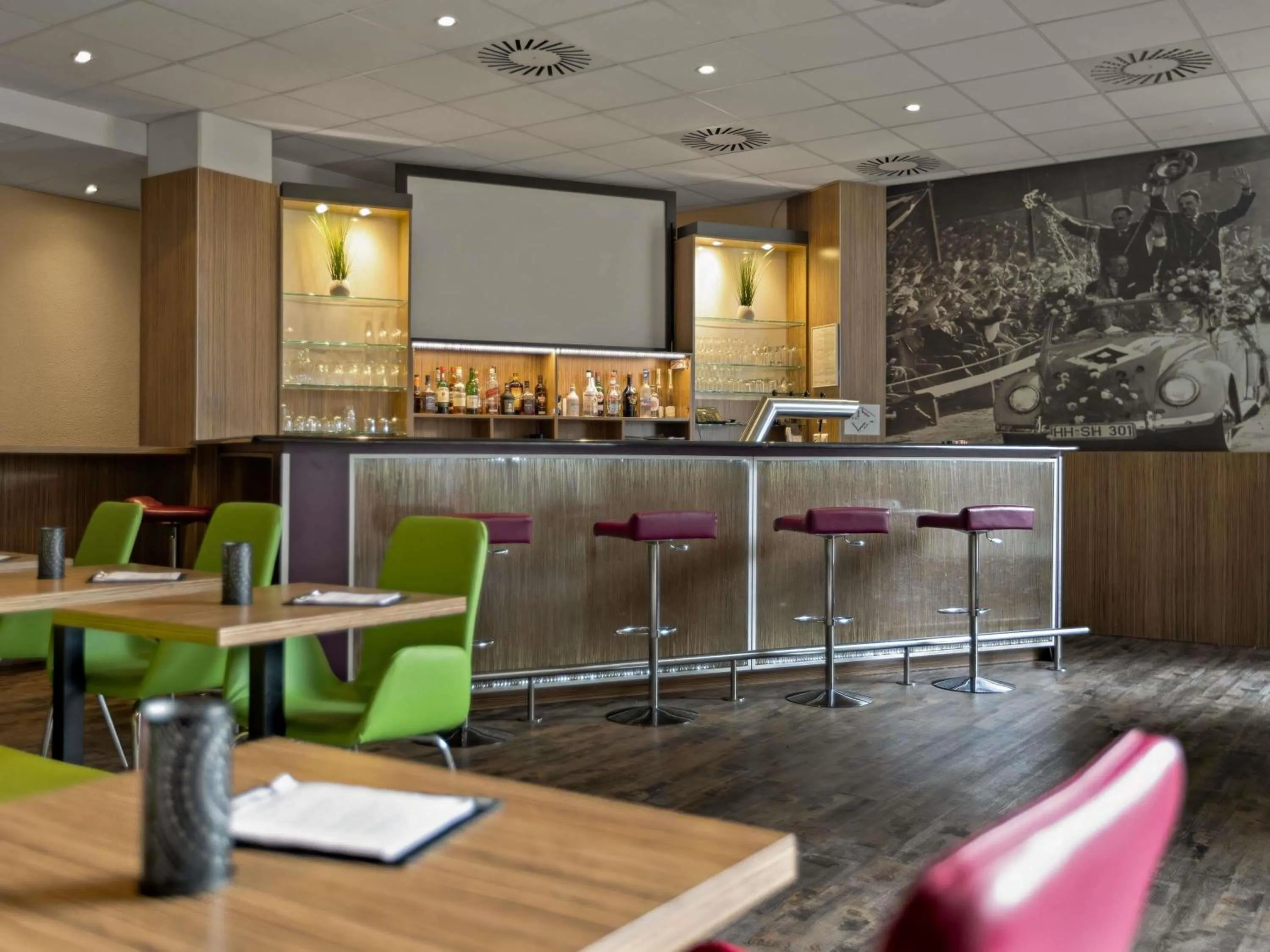Lounge or bar in Mercure Hotel Hamburg am Volkspark