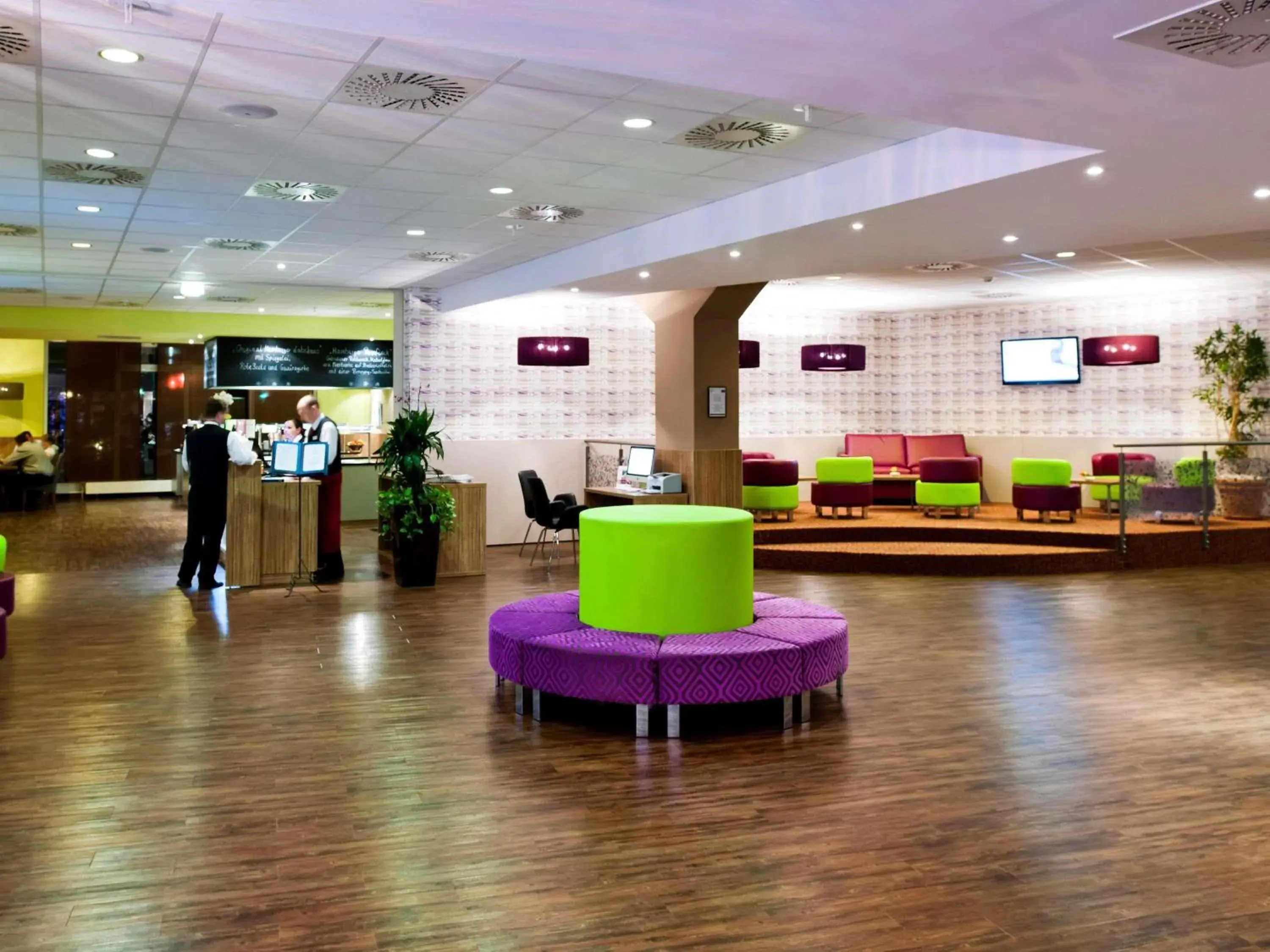 Property building in Mercure Hotel Hamburg am Volkspark Property building in Mercure Hotel Hamburg am Volkspark