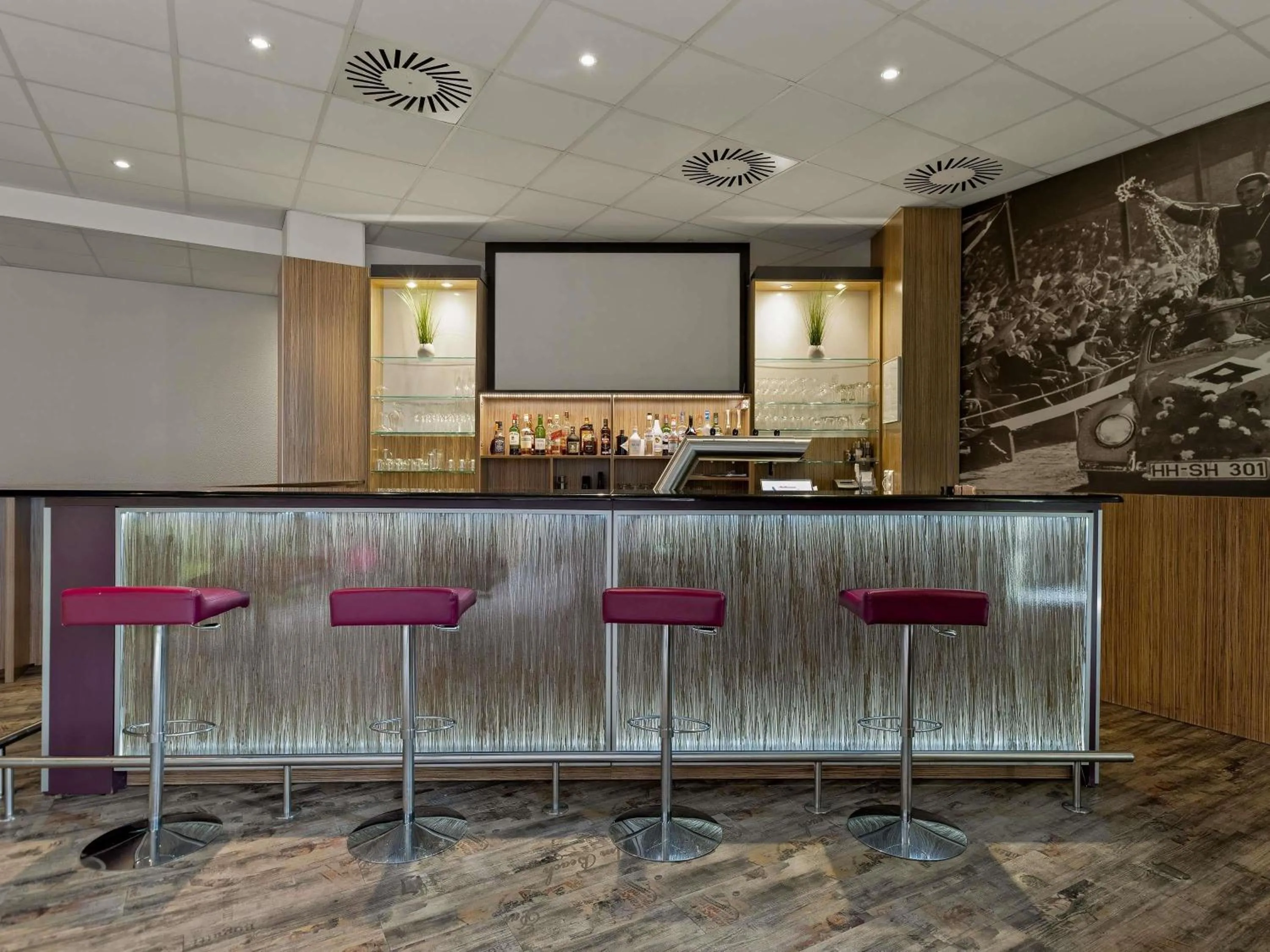 Lounge or bar in Mercure Hotel Hamburg am Volkspark