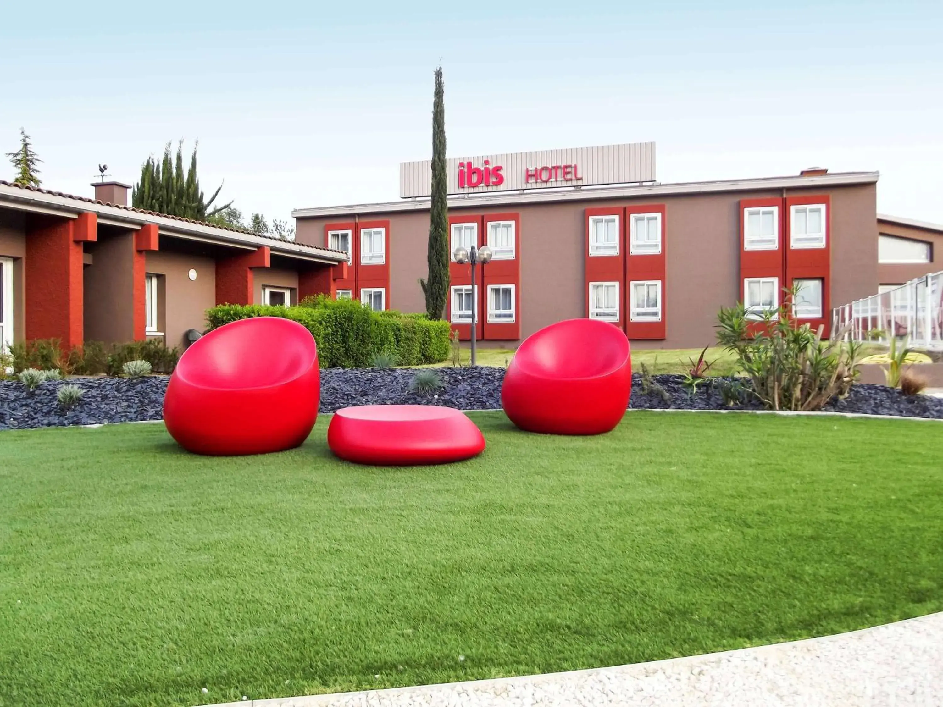 Property building in ibis Montélimar Nord Property building in ibis Montélimar Nord
