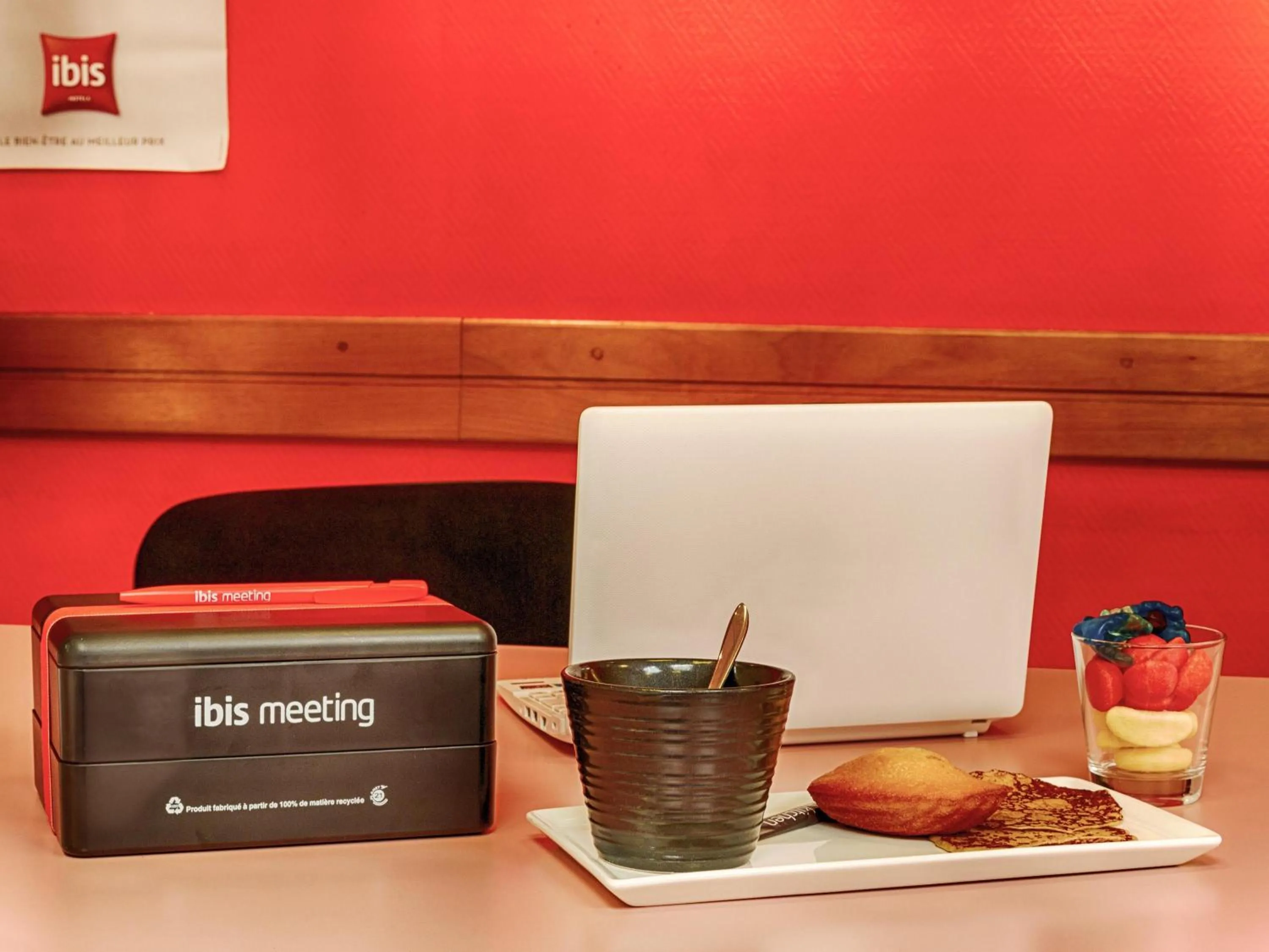 Meeting/conference room in ibis Montélimar Nord