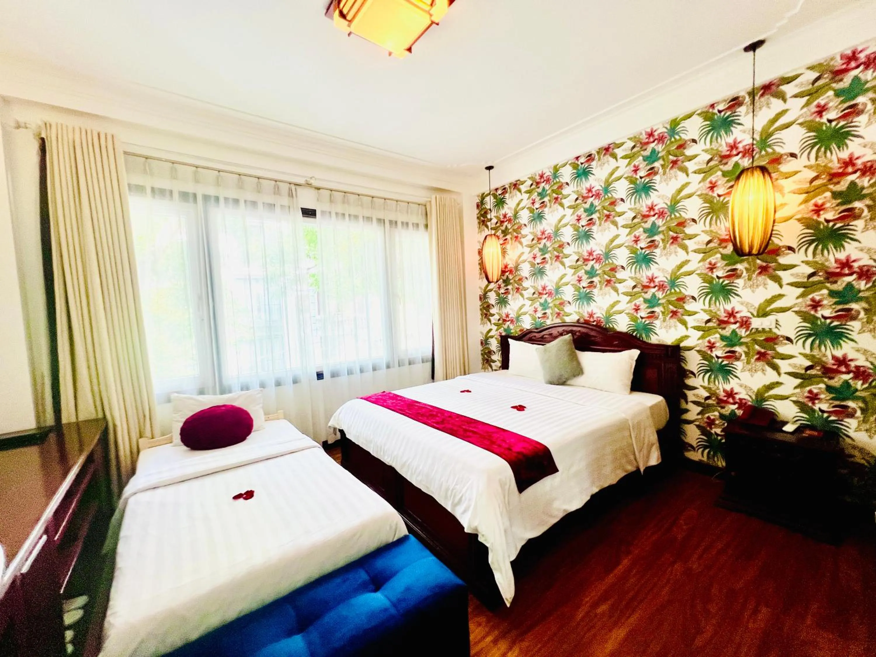 Bed in Hanoi Golden Moon Hotel & Travel