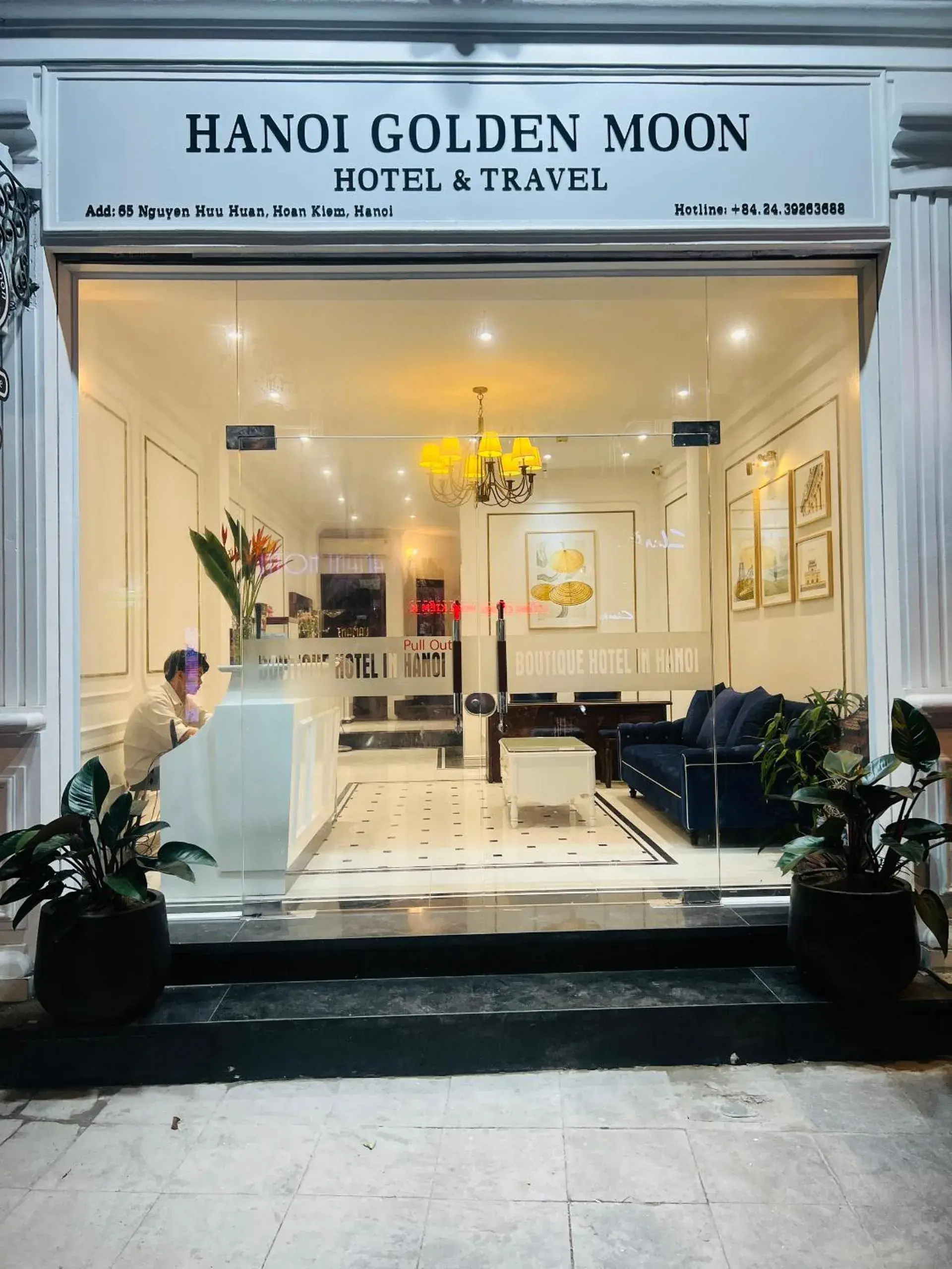 Property building in Hanoi Golden Moon Hotel & Travel Property building in Hanoi Golden Moon Hotel & Travel