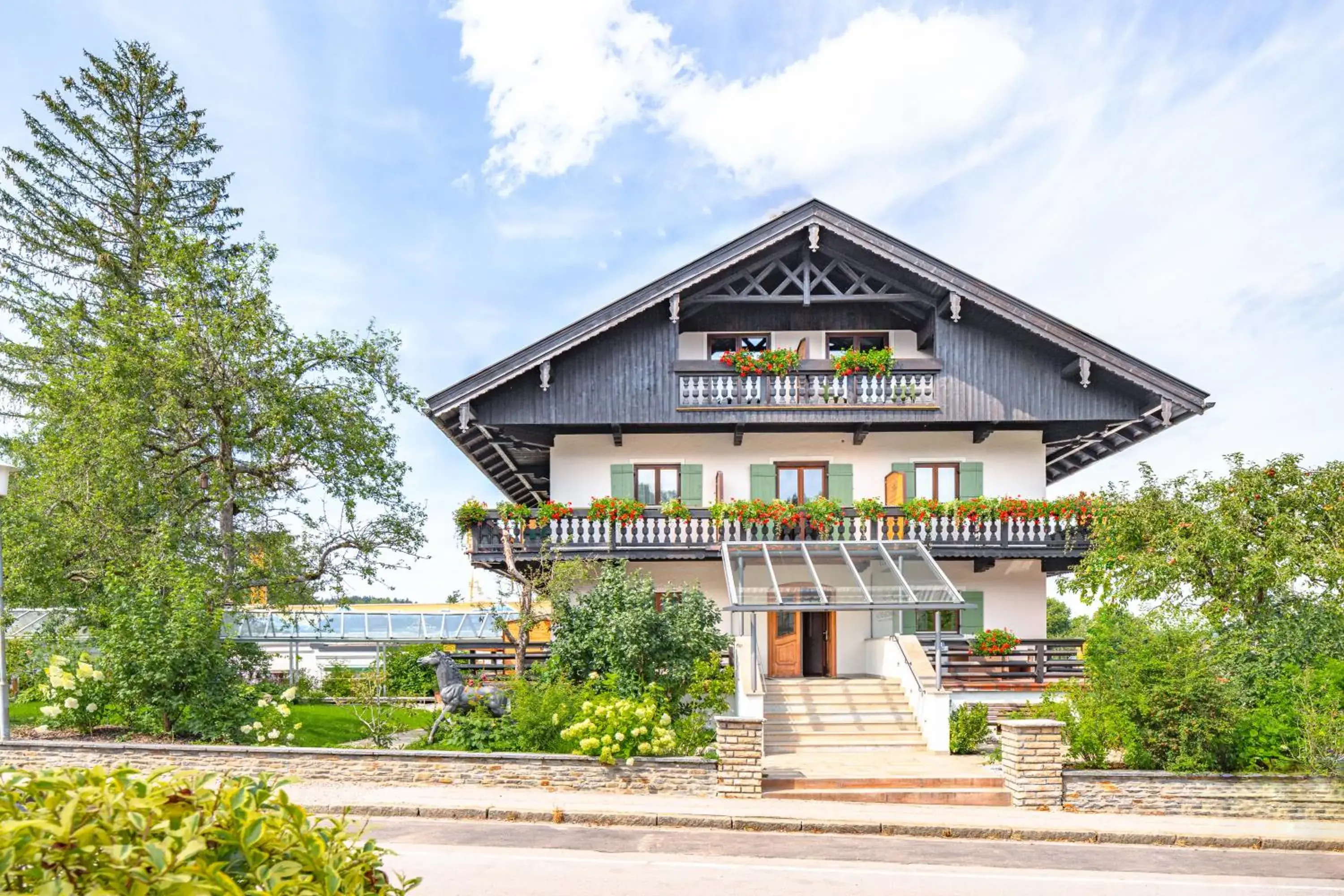 Property building in Hotel Alpensonne Property building in Hotel Alpensonne