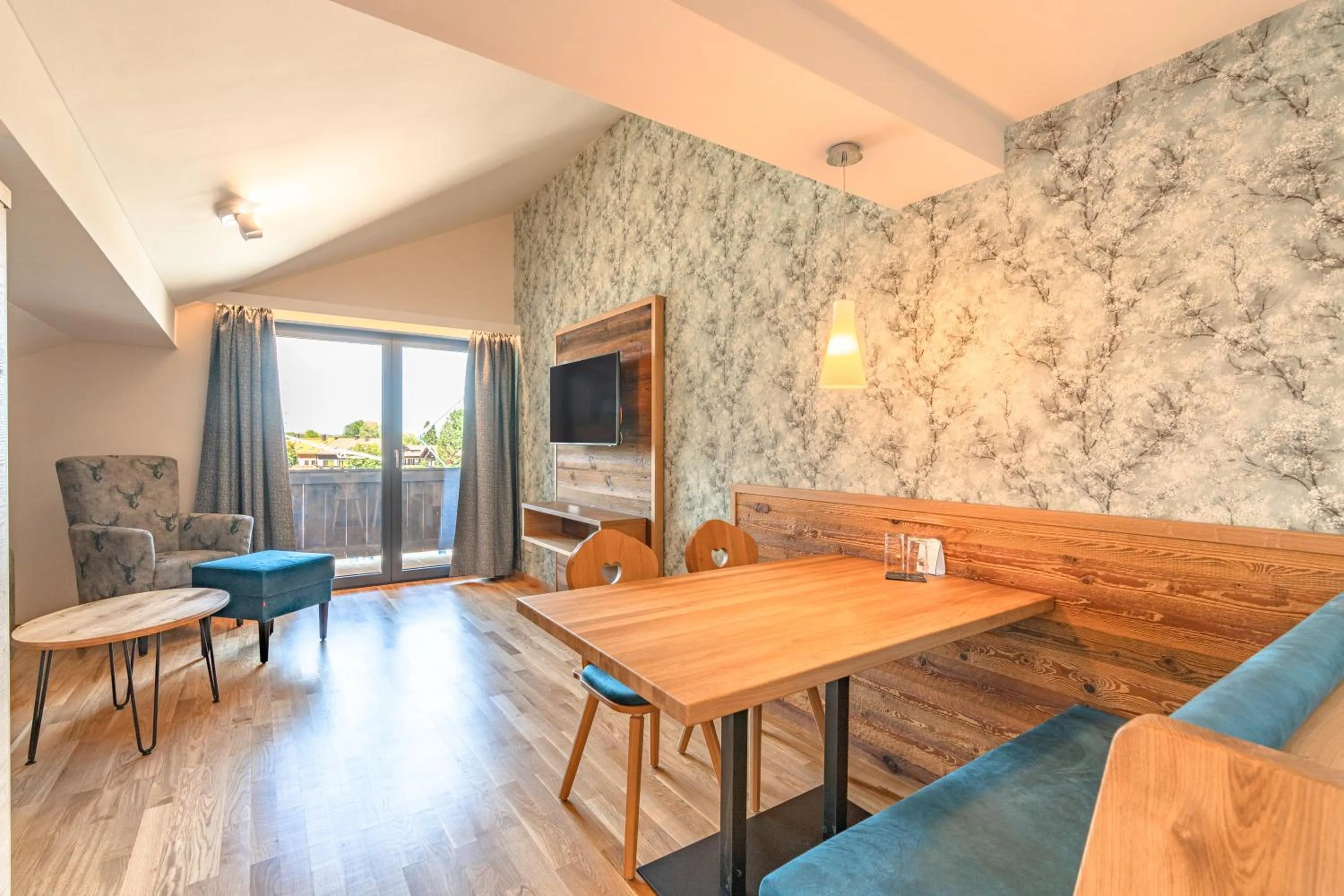 Living room in Hotel Alpensonne