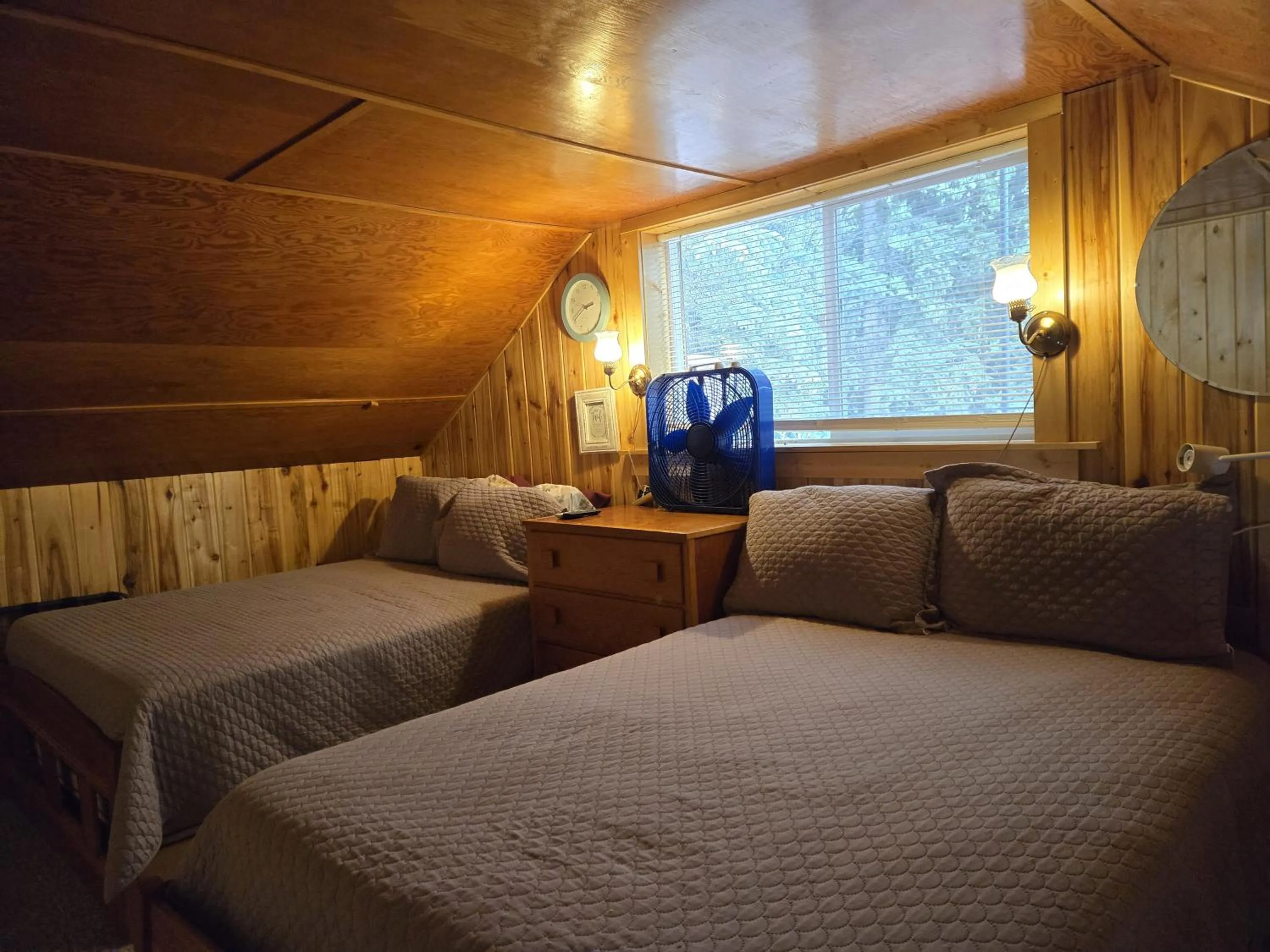 Bed in Happy Place Cabin