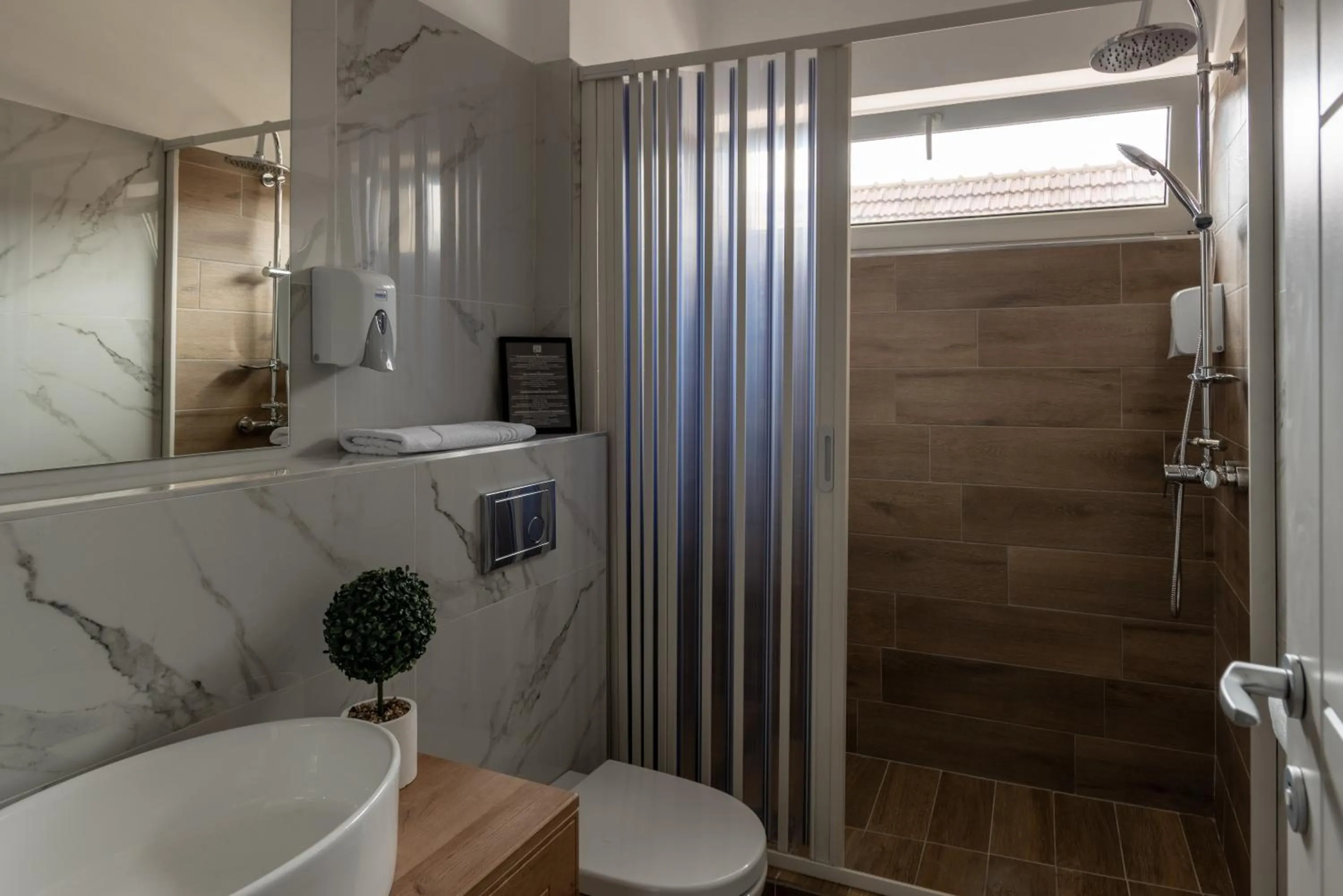 Bathroom in Hotel PASO