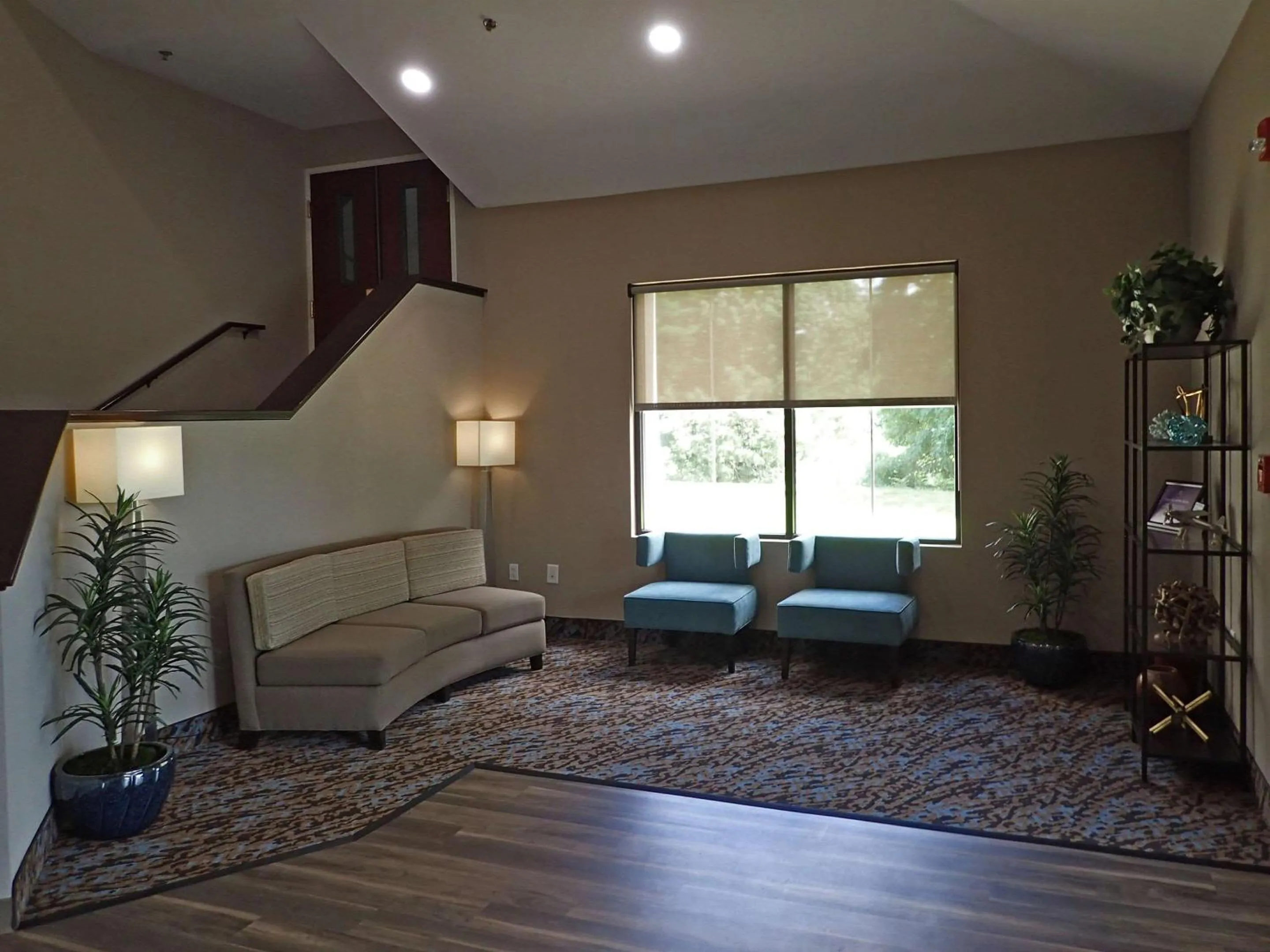 Lobby or reception in Sleep Inn & Suites California MD