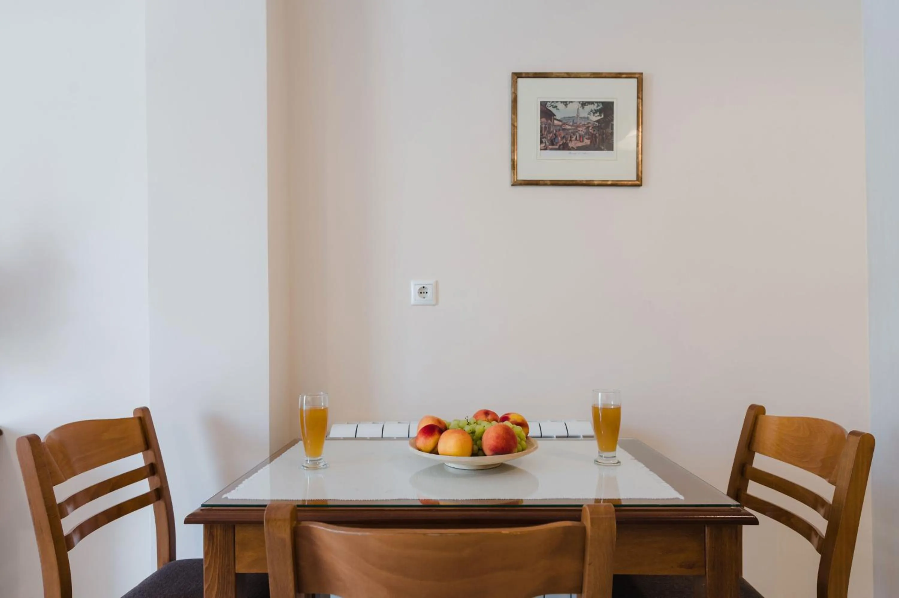 Breakfast in Rouchotas Apartments