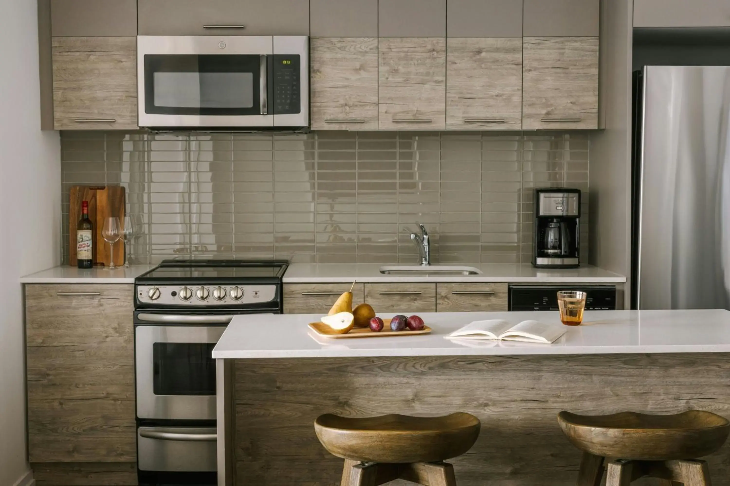Three-Bedroom Apartment with Balcony in Sonder by Marriott Bonvoy The Liberty Apartments Liberty Village Three-Bedroom Apartment with Balcony in Sonder by Marriott Bonvoy The Liberty Apartments Liberty Village