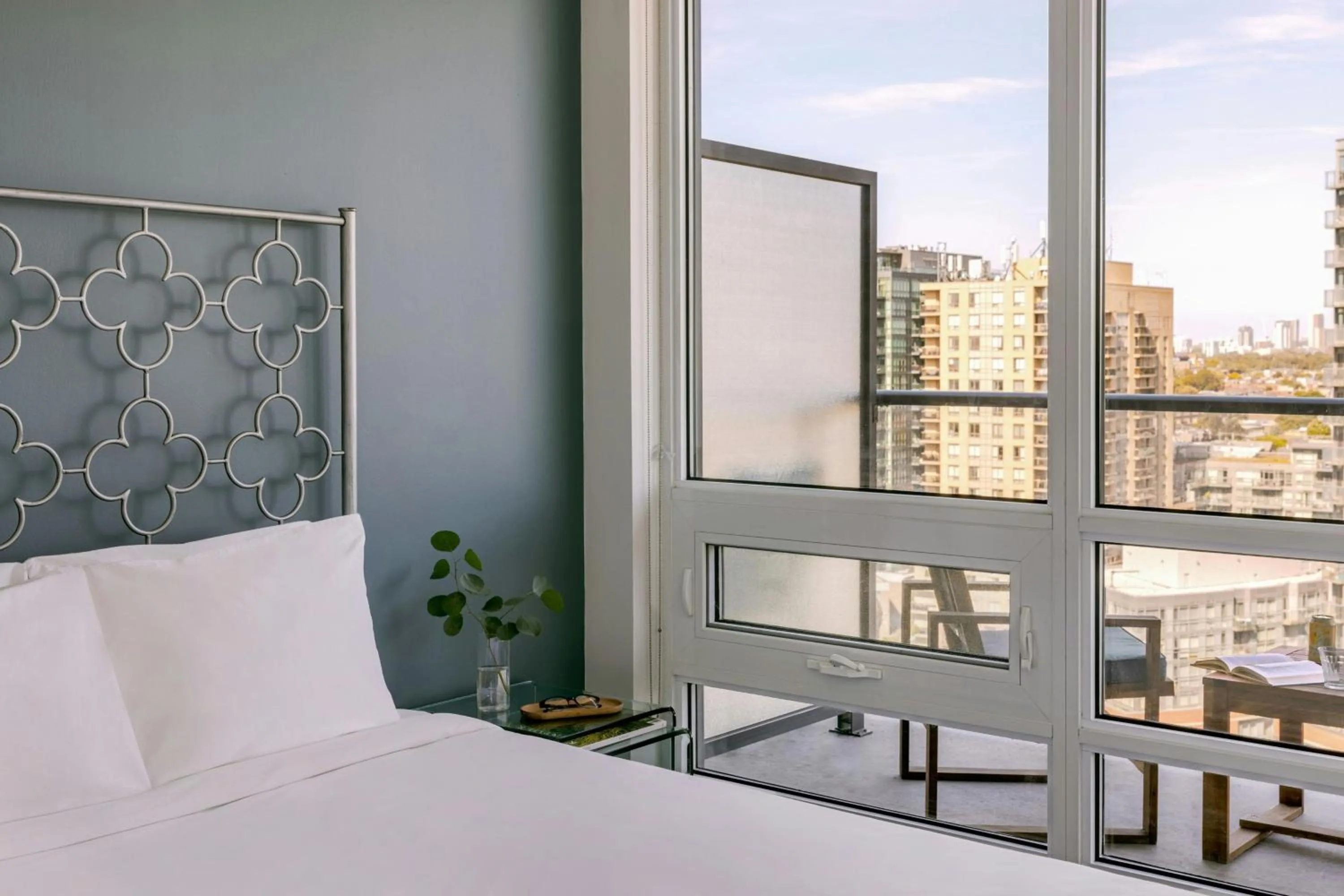 Bedroom, Bed in Sonder by Marriott Bonvoy The Liberty Apartments Liberty Village