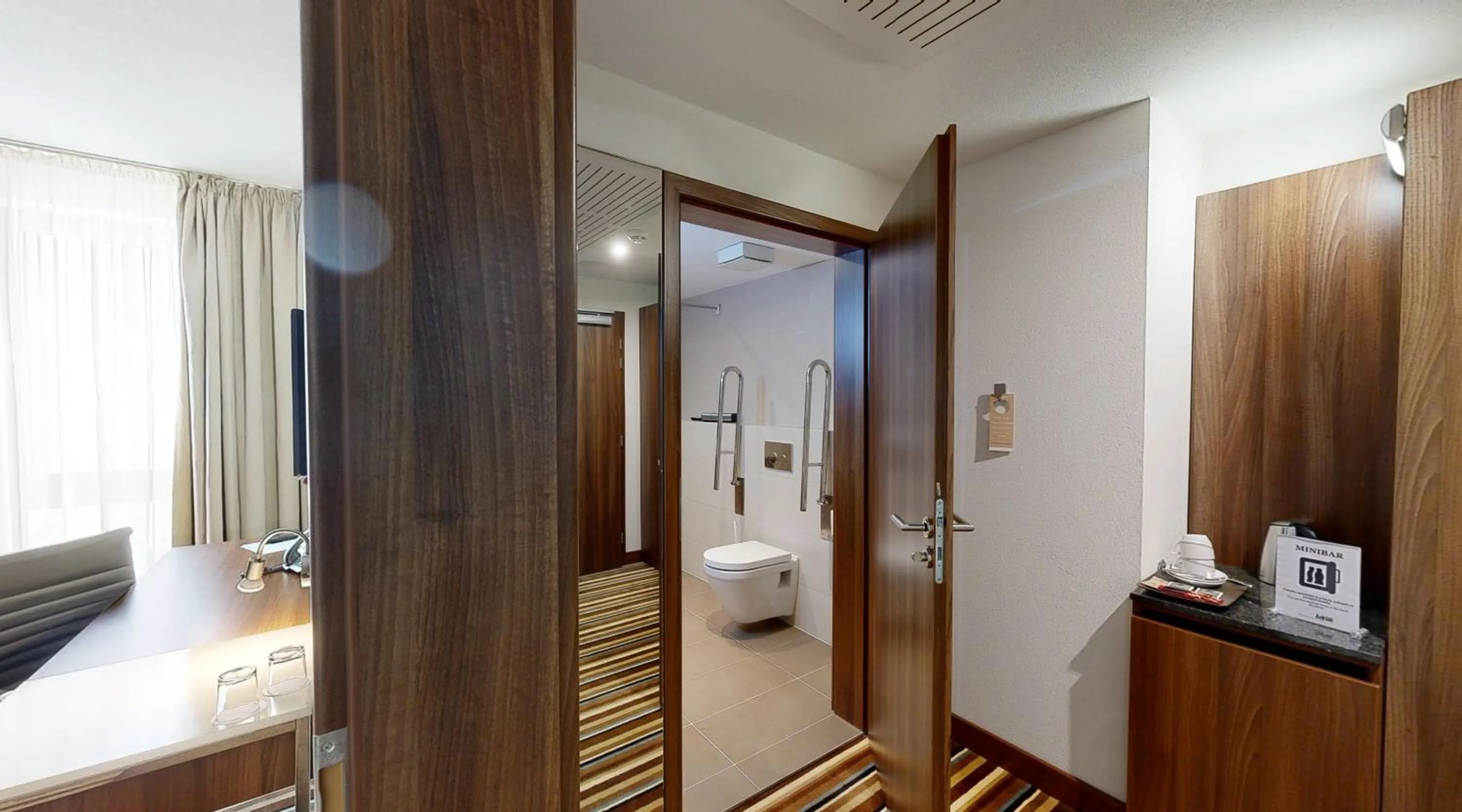 Toilet in Business Hotel Astrum Laus